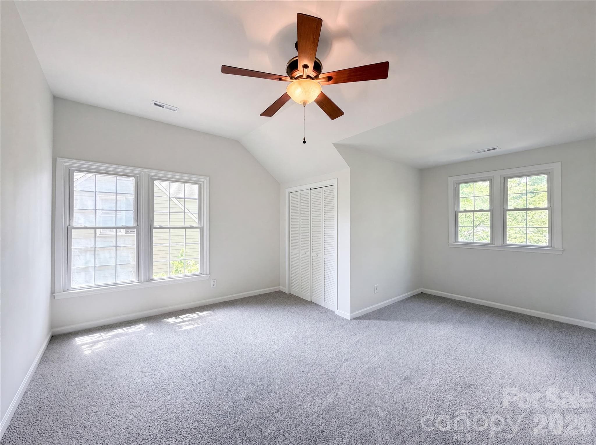 Single Family Residence at 17206 Shadow Bark Drive, Cornelius, photo 9 of 20