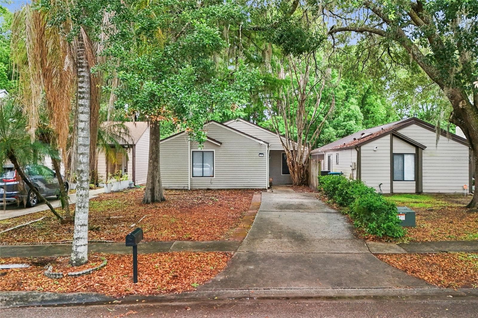 Single Family Residence at 335 KIRKCALDY DR, WINTER SPRINGS, photo 2 of 50