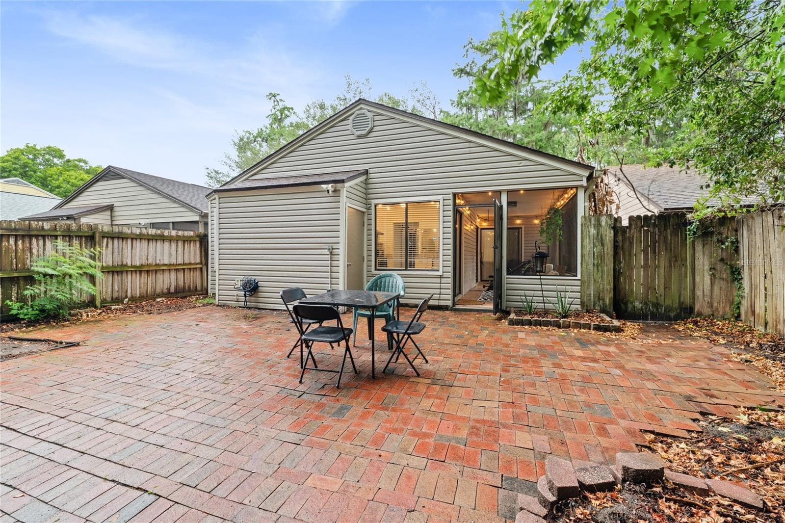 Single Family Residence at 335 KIRKCALDY DR, WINTER SPRINGS, photo 42 of 50