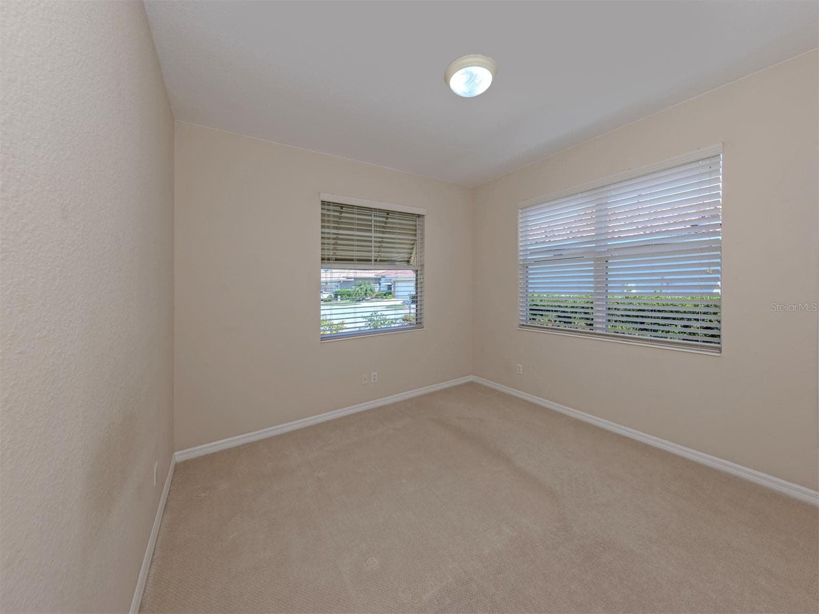 Single Family Residence at 101 MESTRE PL, NORTH VENICE, photo 22 of 60