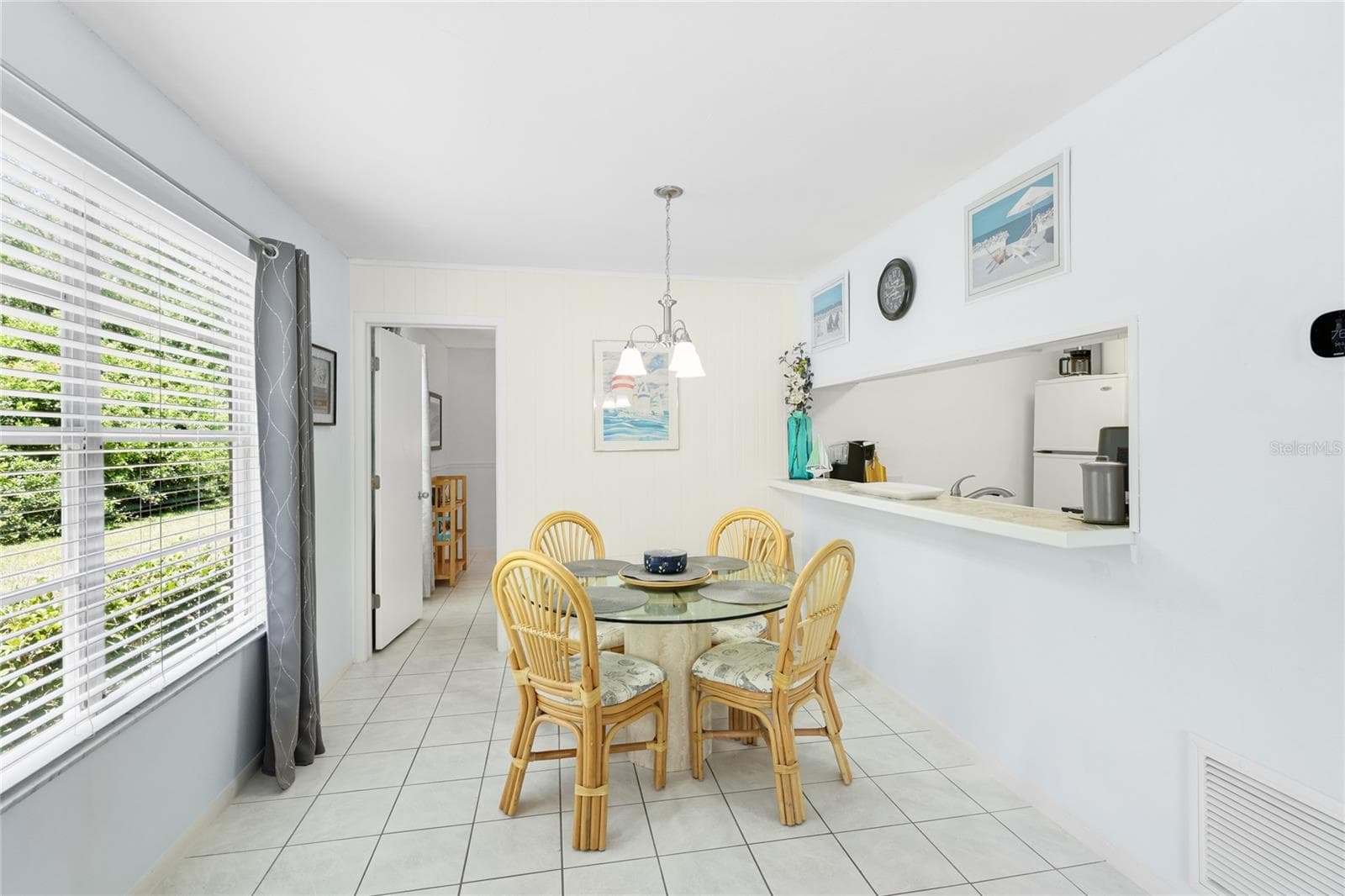 Condominium at 3634 59TH AVE W, BRADENTON, photo 9 of 24