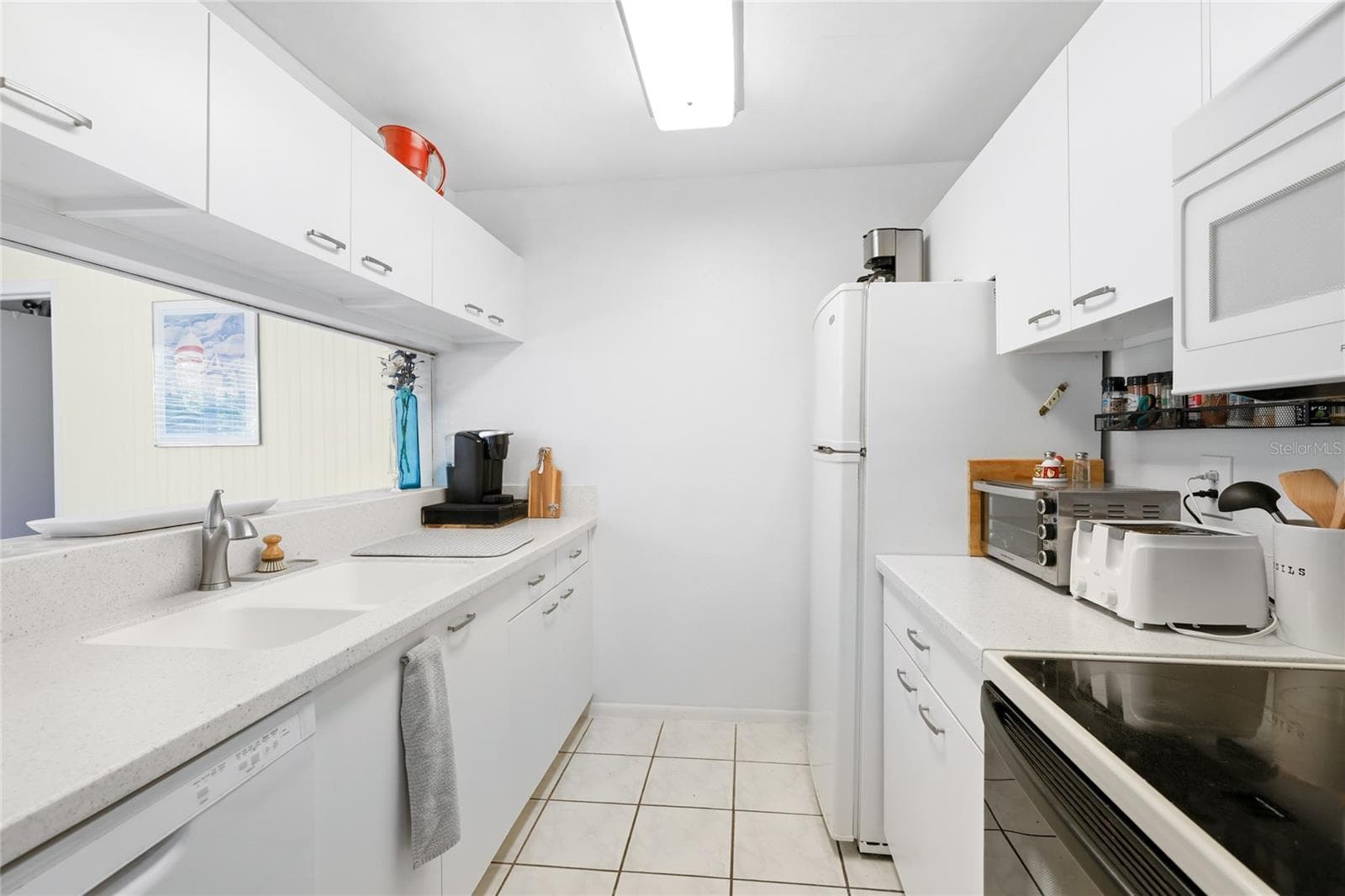 Condominium at 3634 59TH AVE W, BRADENTON, photo 11 of 24