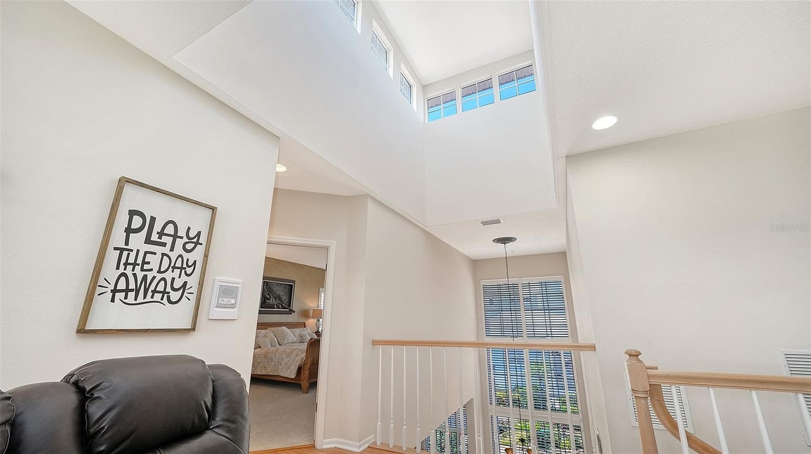 Thoughtfully designed split-level floor plan features a 3rd level Dedicated bonus media room for flexible living and entertaining. - 3040 GULF OF MEXICO DR #3, LONGBOAT KEY