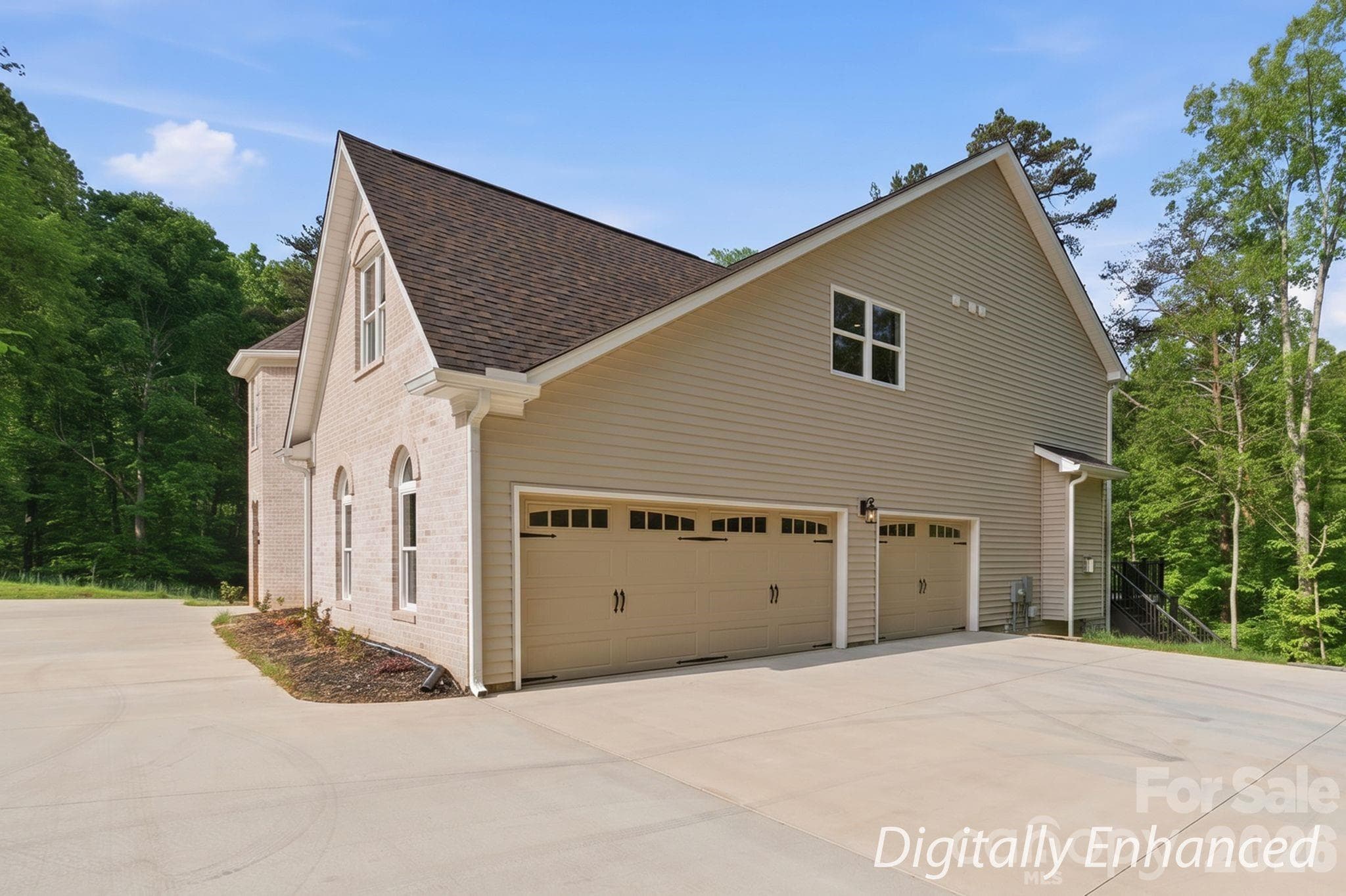 Single Family Residence at 160 Tullyries Lane, Lewisville, photo 3 of 48