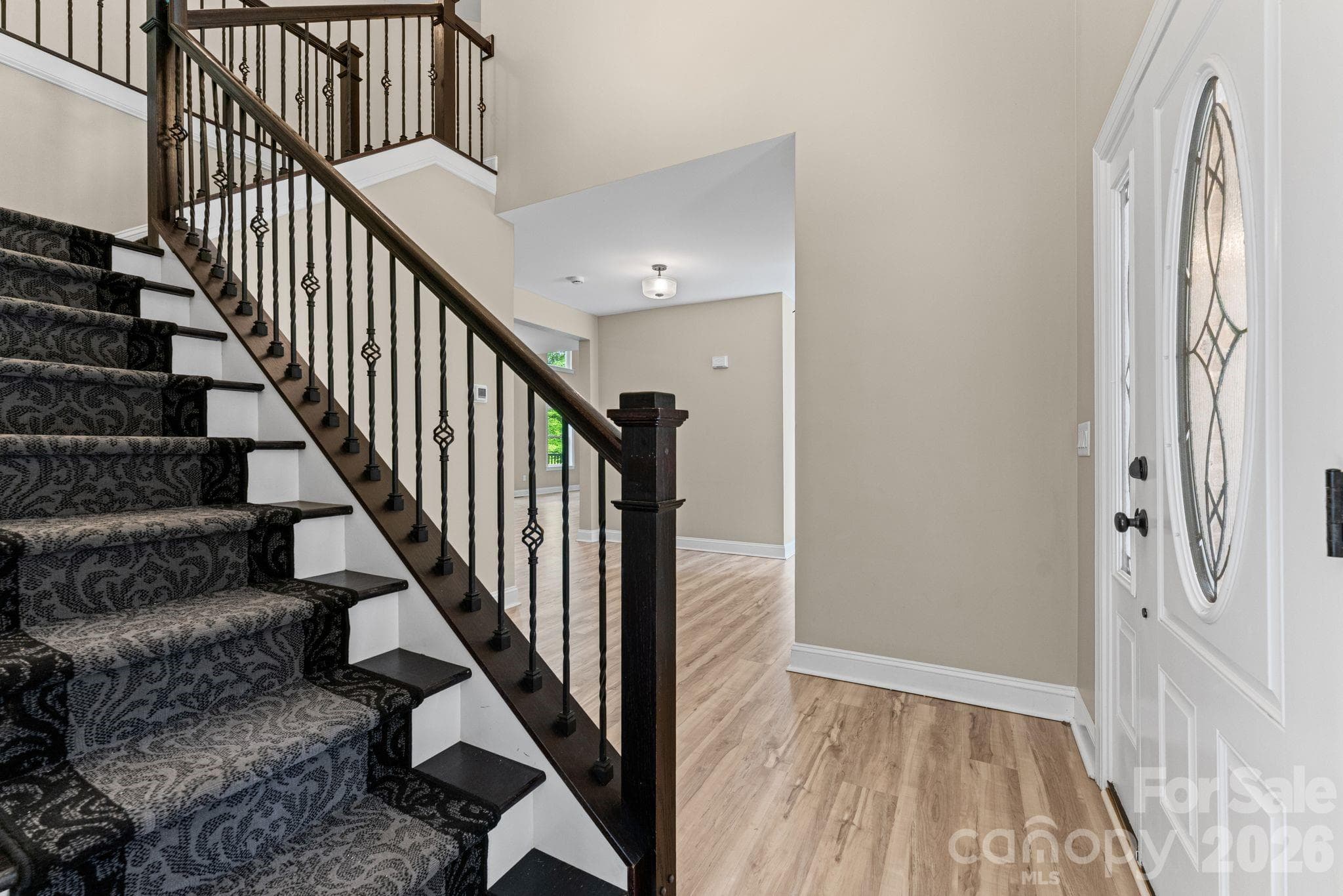 Single Family Residence at 160 Tullyries Lane, Lewisville, photo 4 of 48