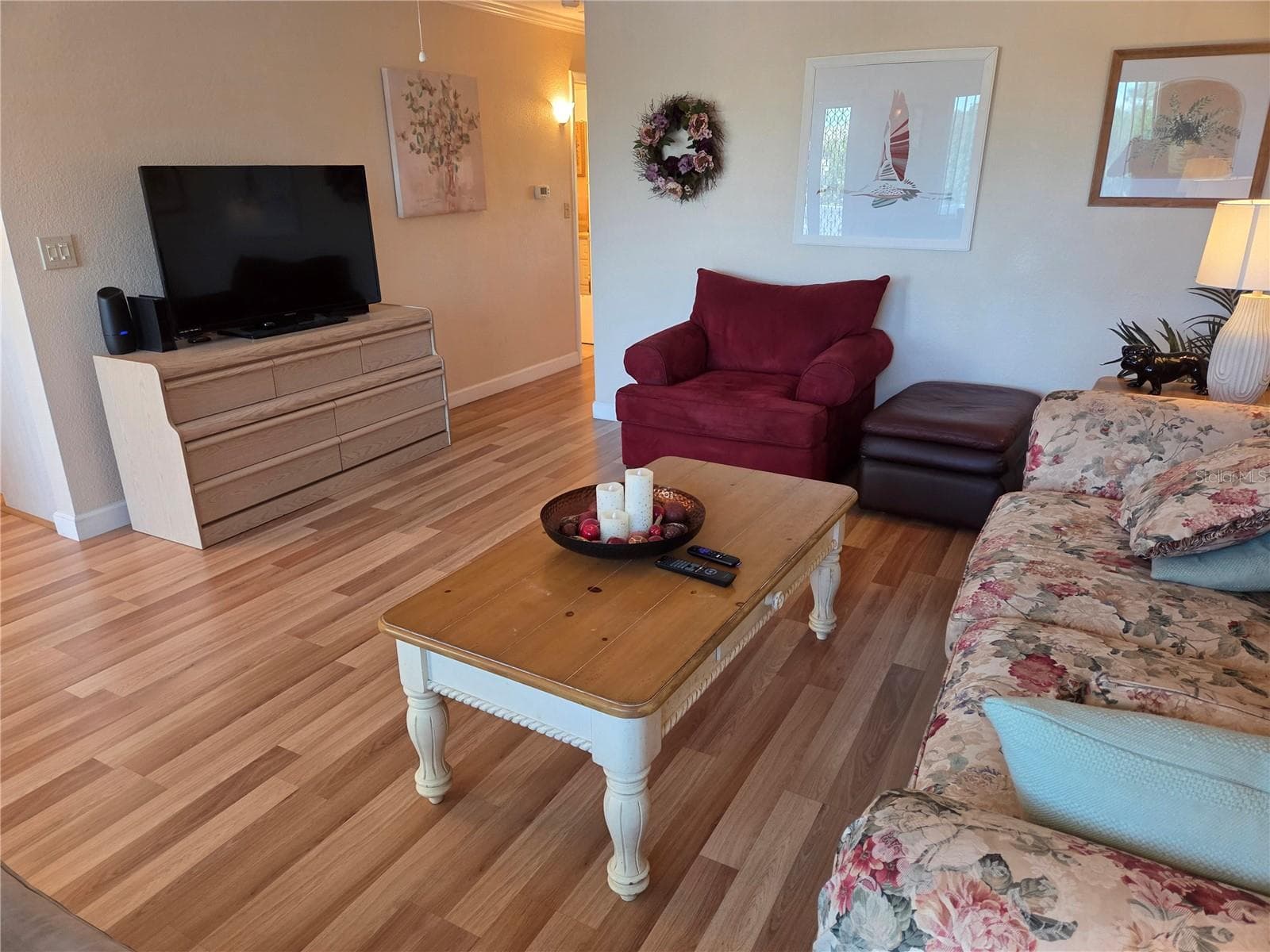 Living Room - 11225 82ND AVE #309, SEMINOLE