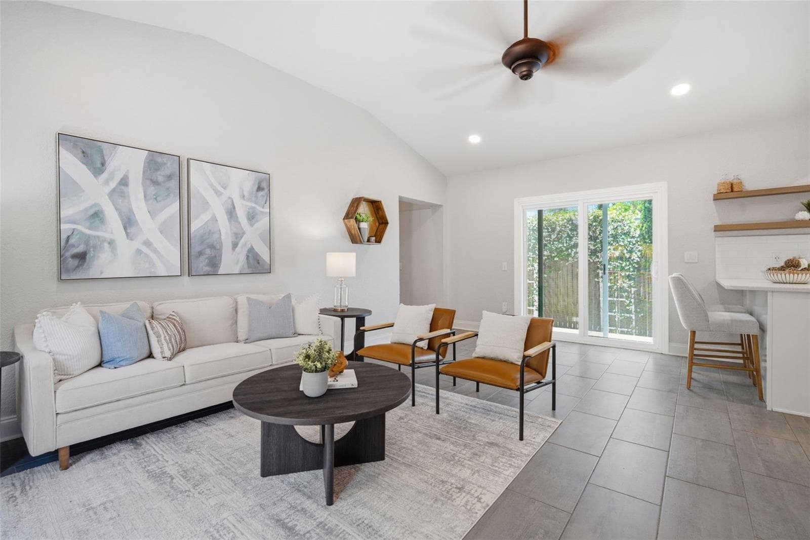 Single Family Residence at 3105 JACKSON ST N, ST PETERSBURG, photo 34 of 84