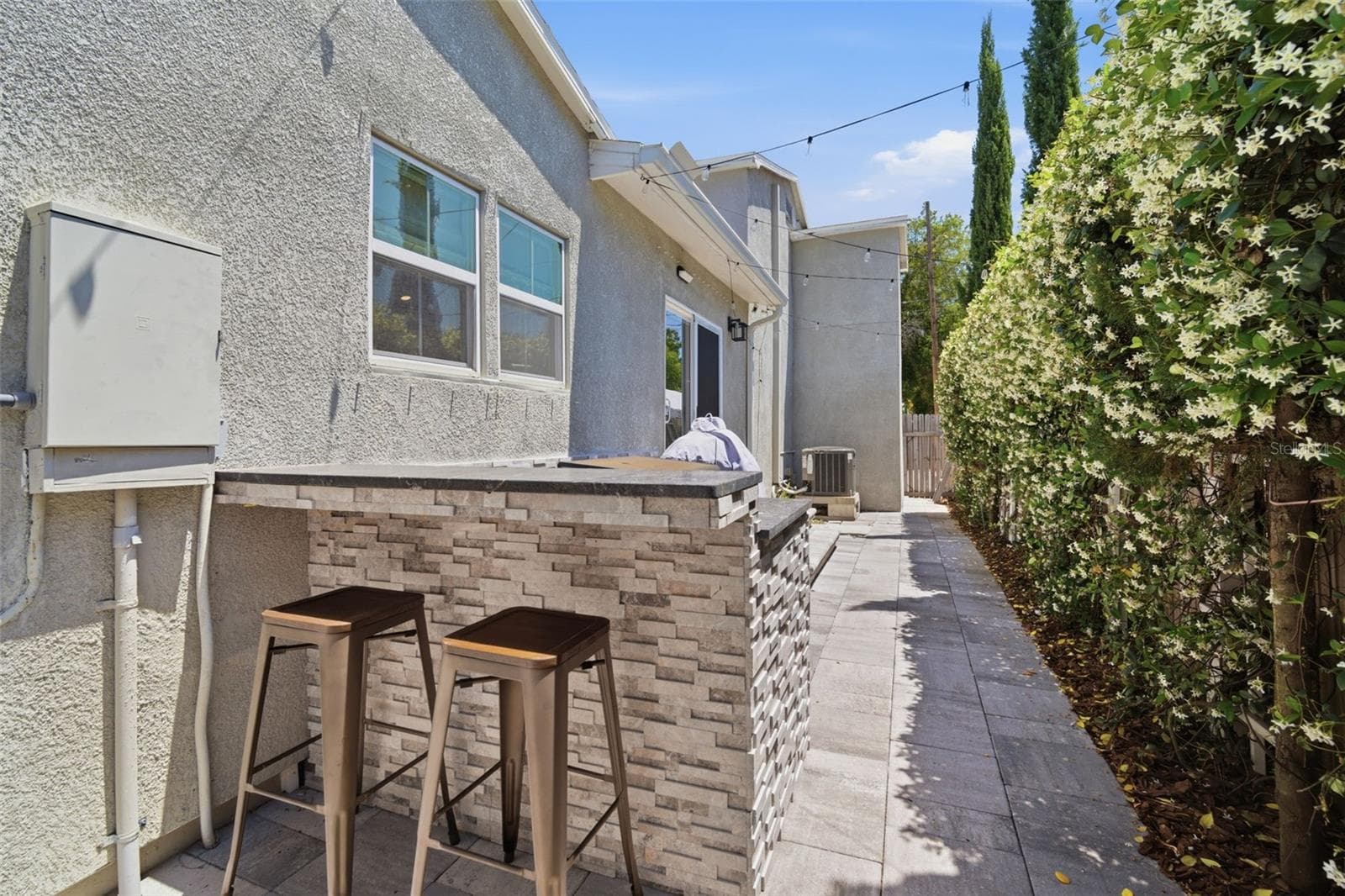 Single Family Residence at 3105 JACKSON ST N, ST PETERSBURG, photo 55 of 84