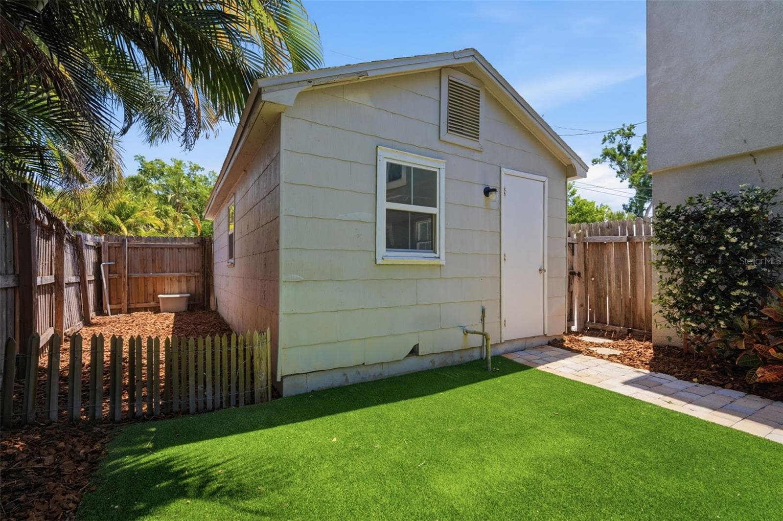 Single Family Residence at 3105 JACKSON ST N, ST PETERSBURG, photo 63 of 84