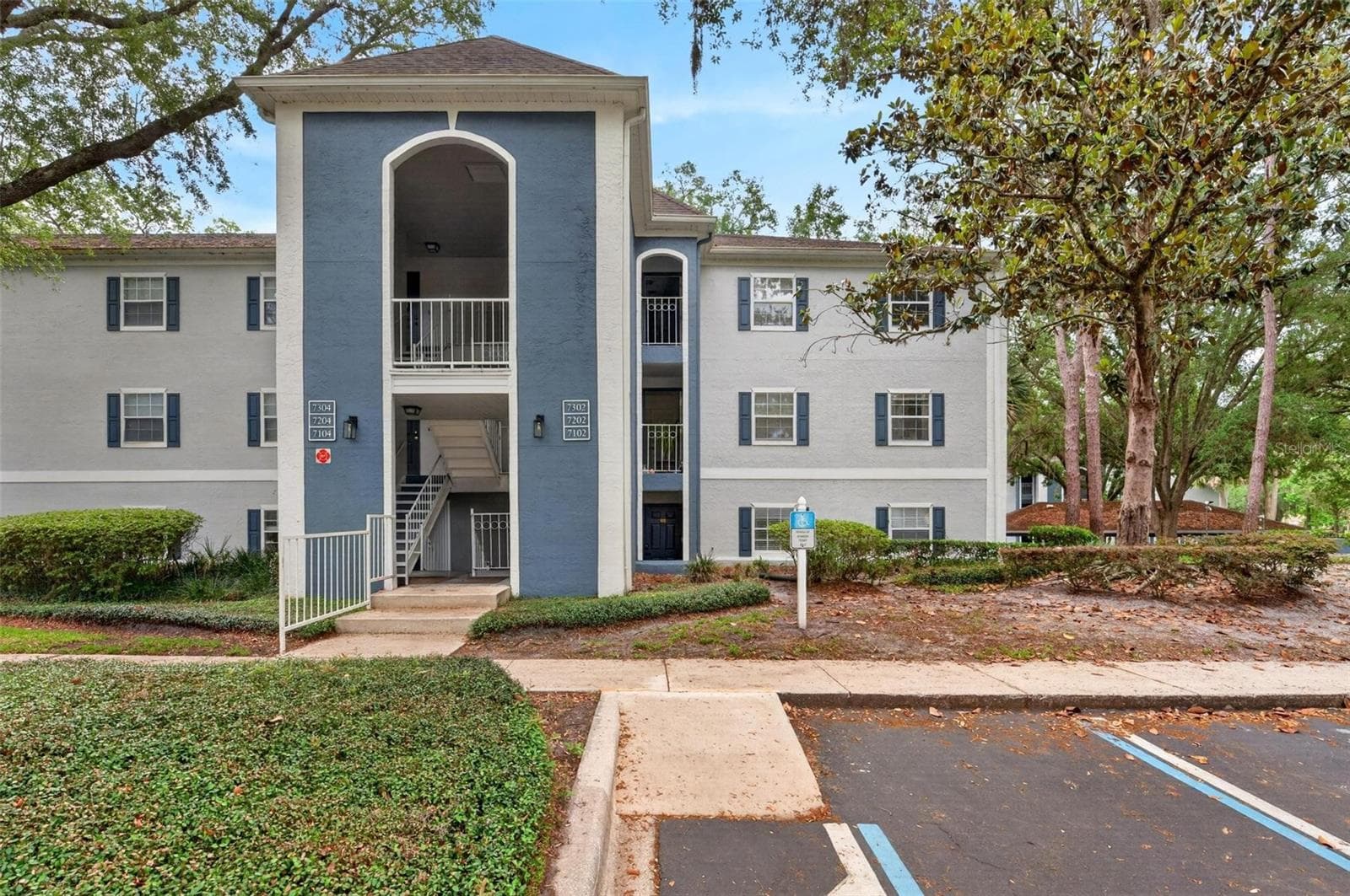7302 OLYMPIA CT