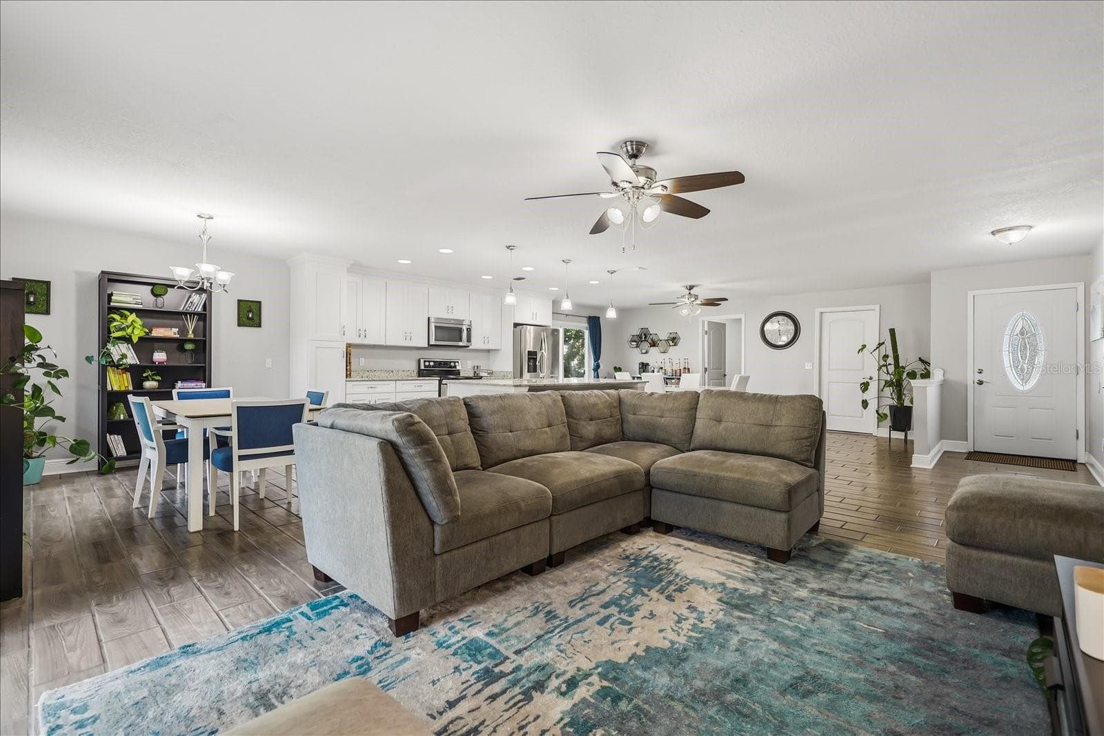 living room - 524 E HILLCREST ST, ALTAMONTE SPRINGS