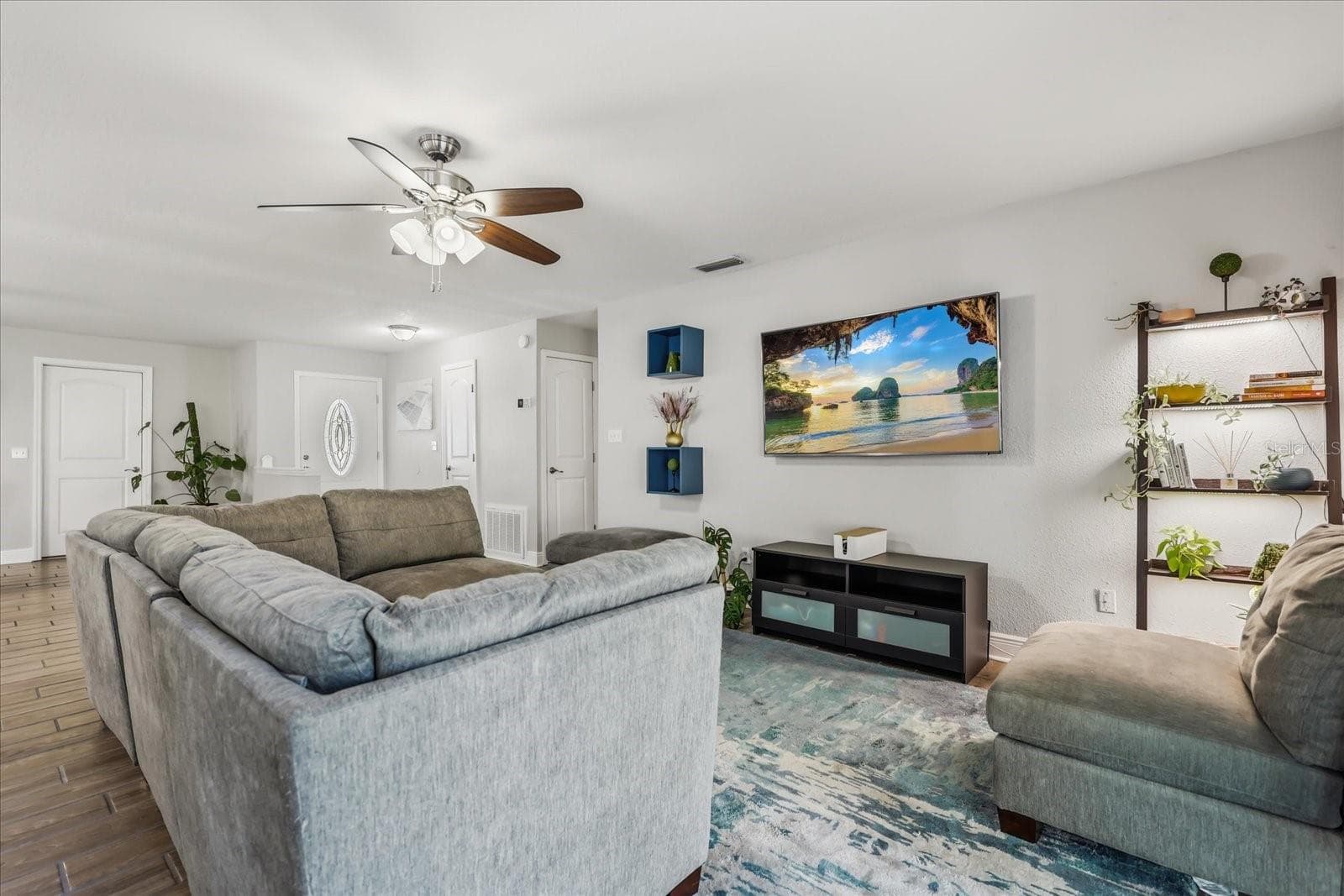 living room - 524 E HILLCREST ST, ALTAMONTE SPRINGS
