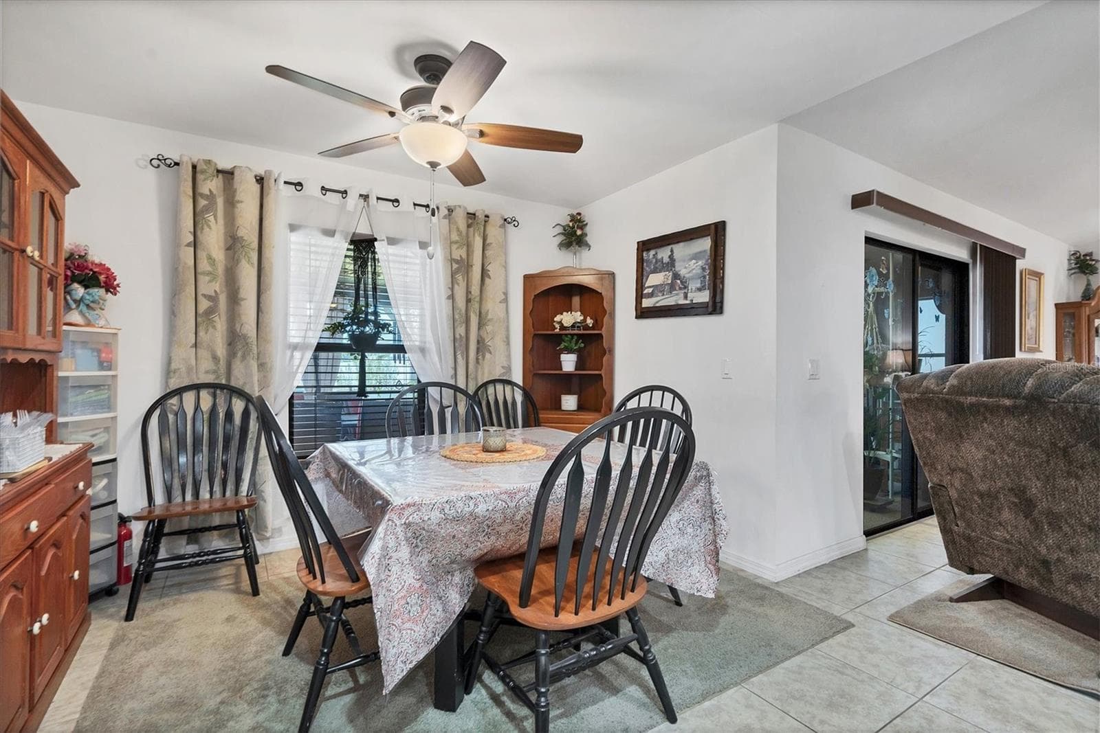 Single Family Residence at 1826 SW TRAFALGAR PKWY, CAPE CORAL, photo 11 of 36