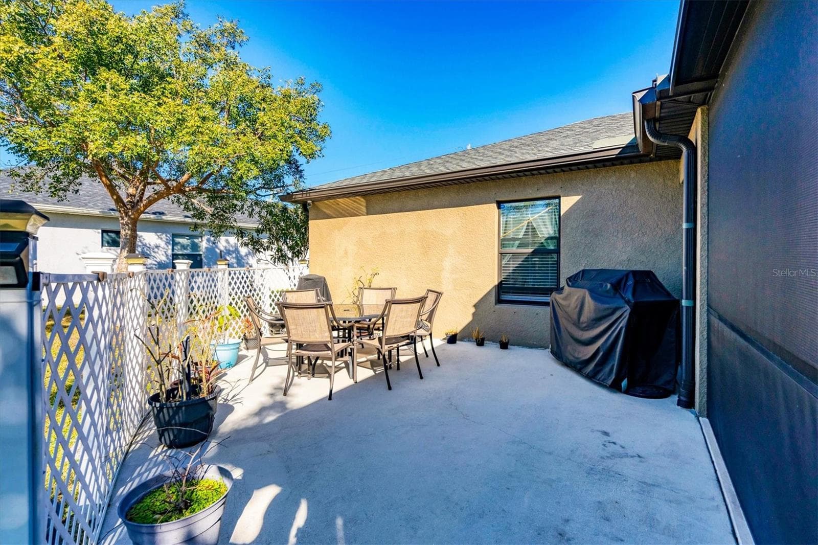 Single Family Residence at 1826 SW TRAFALGAR PKWY, CAPE CORAL, photo 26 of 36