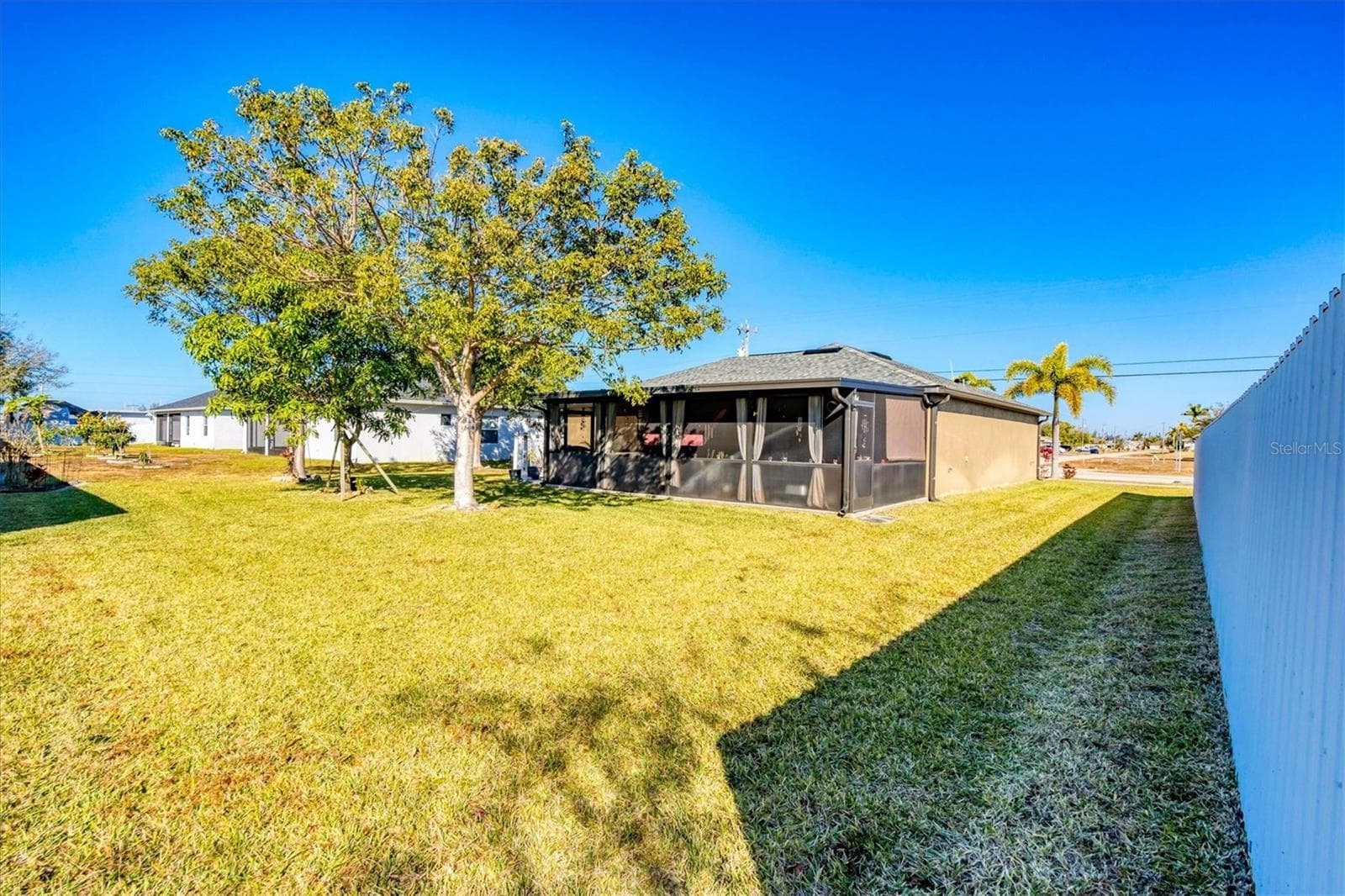 Single Family Residence at 1826 SW TRAFALGAR PKWY, CAPE CORAL, photo 30 of 36