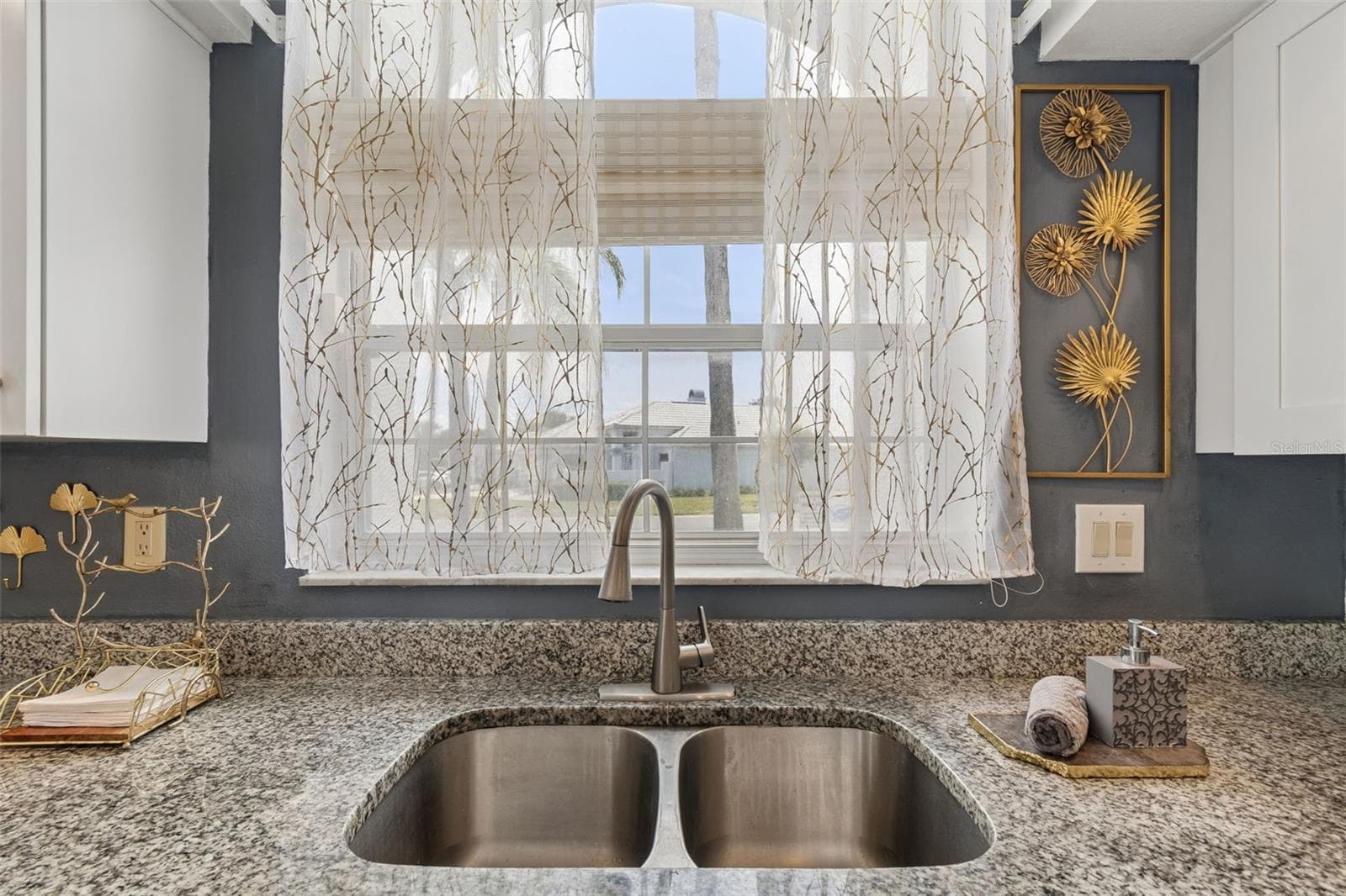 GRANITE COUNTER TOPS - 10491 CASA GRANDE CIR, SPRING HILL