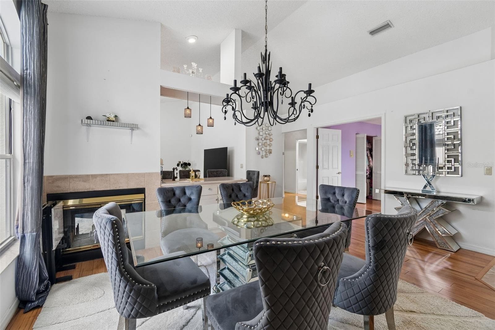 SEE THRU FIREPLACE TO GREATROOM - 10491 CASA GRANDE CIR, SPRING HILL
