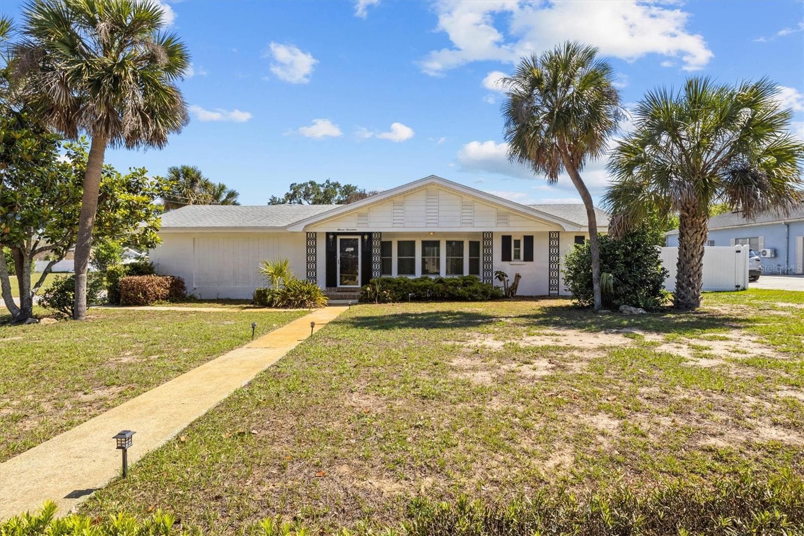 Single Family Residence at 1117 N LAKESHORE BLVD, LAKE WALES, photo 3 of 53