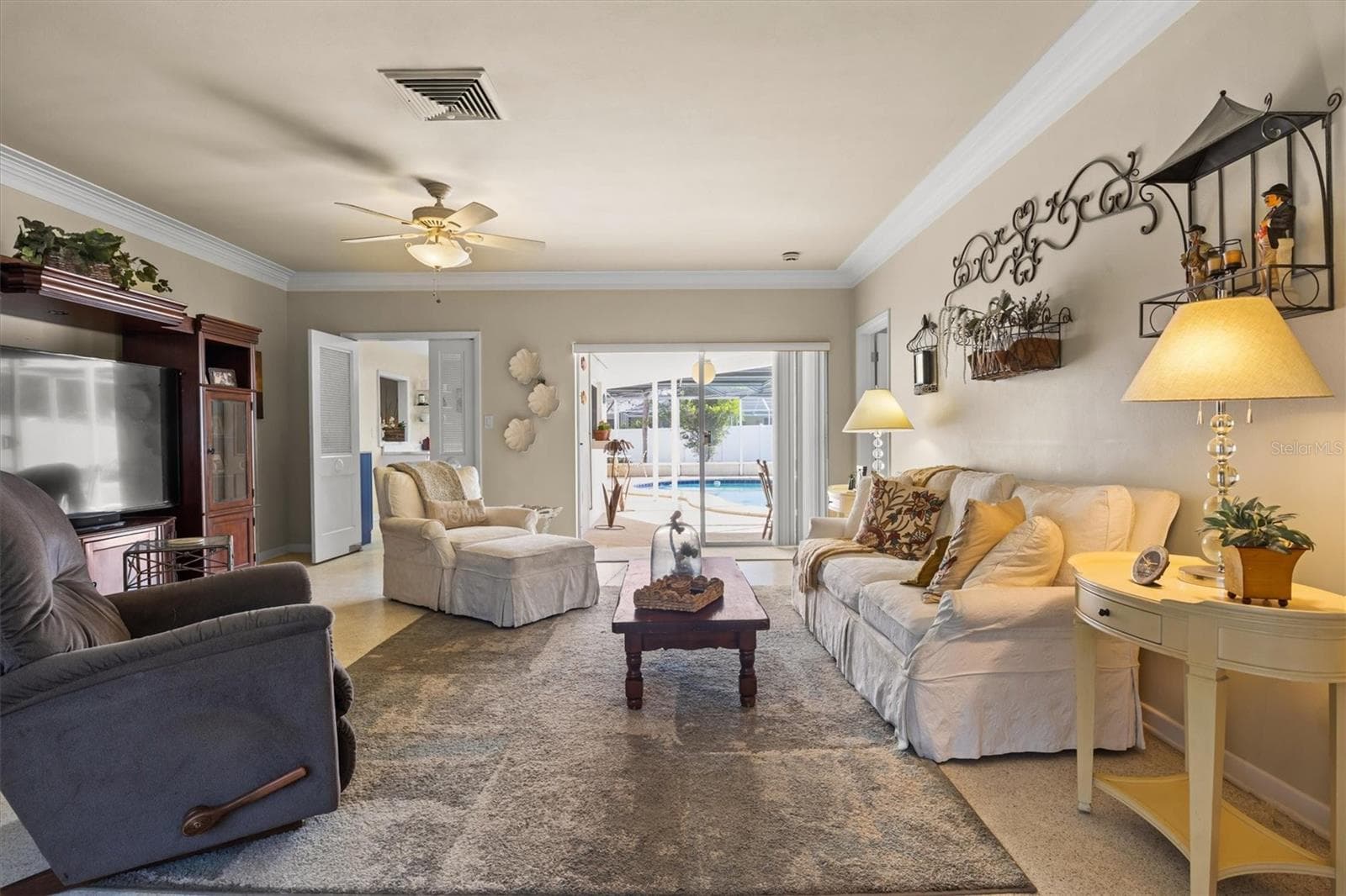 Single Family Residence at 1117 N LAKESHORE BLVD, LAKE WALES, photo 11 of 53
