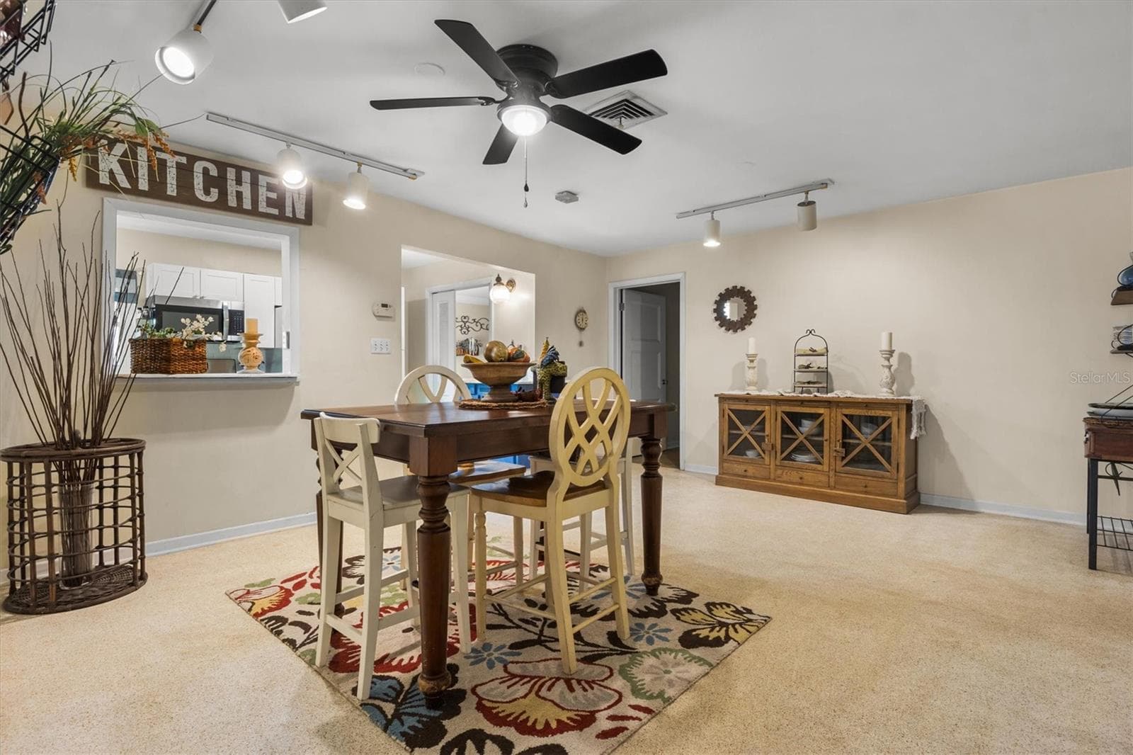 Single Family Residence at 1117 N LAKESHORE BLVD, LAKE WALES, photo 19 of 53