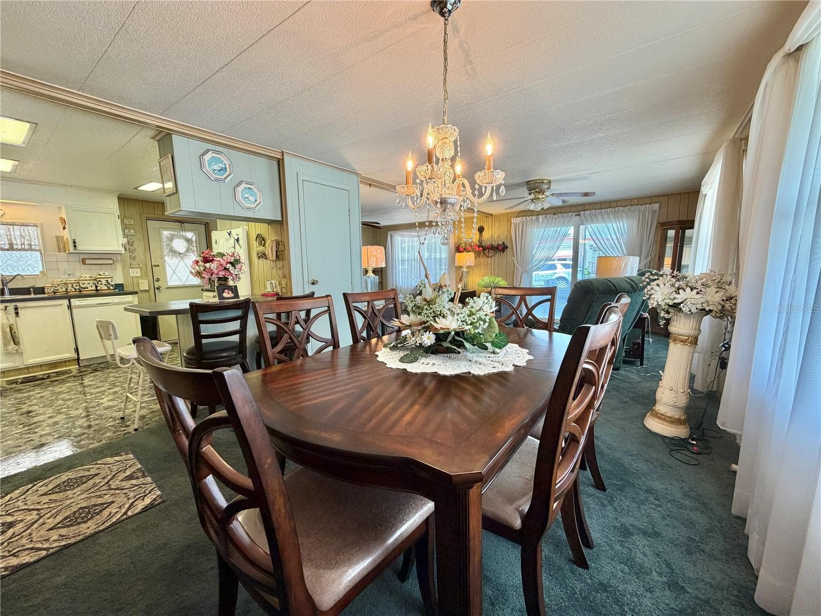 Manufactured Home at 100 MARIGOLD ST, LEESBURG, photo 18 of 67