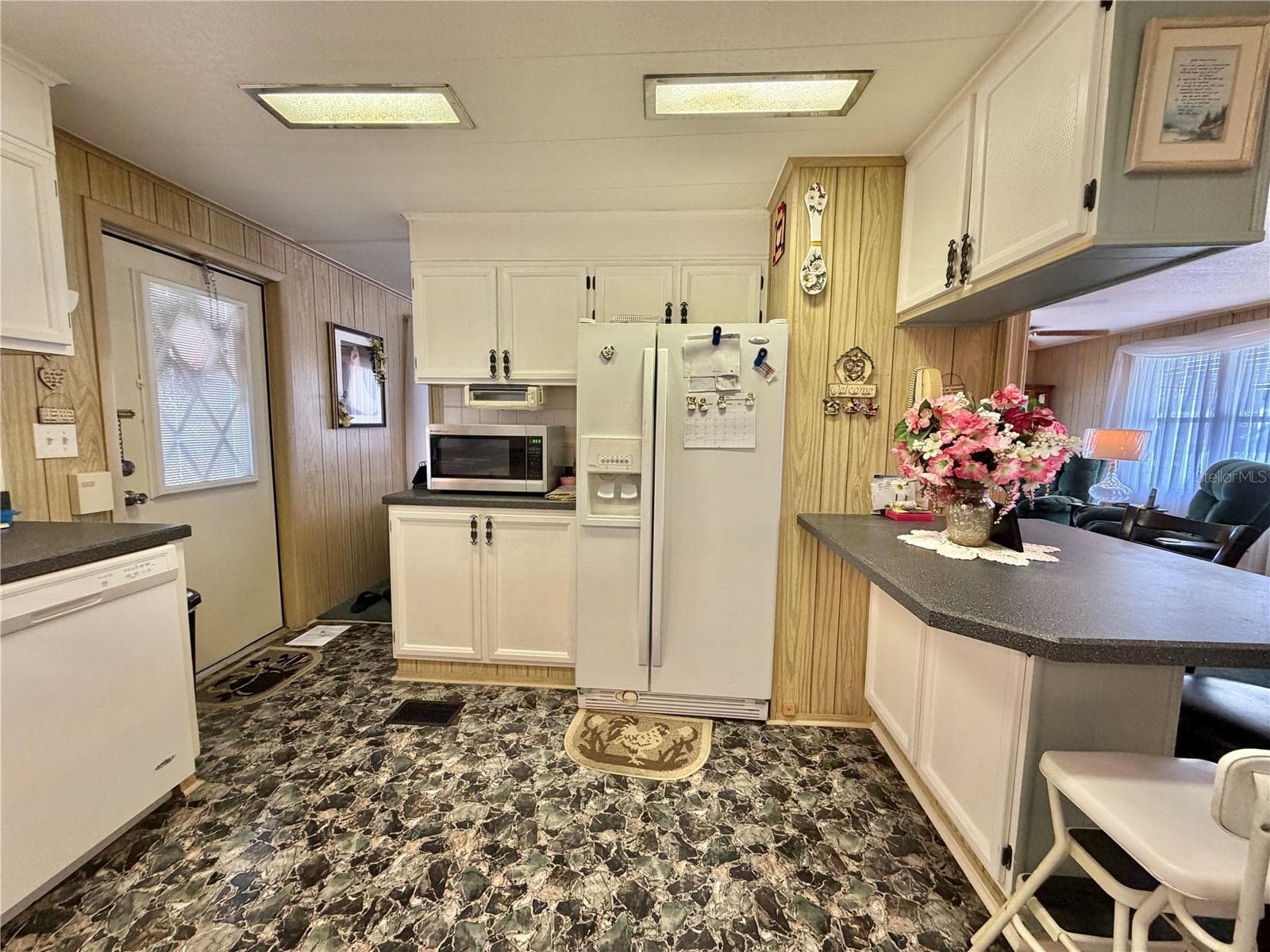Manufactured Home at 100 MARIGOLD ST, LEESBURG, photo 26 of 67