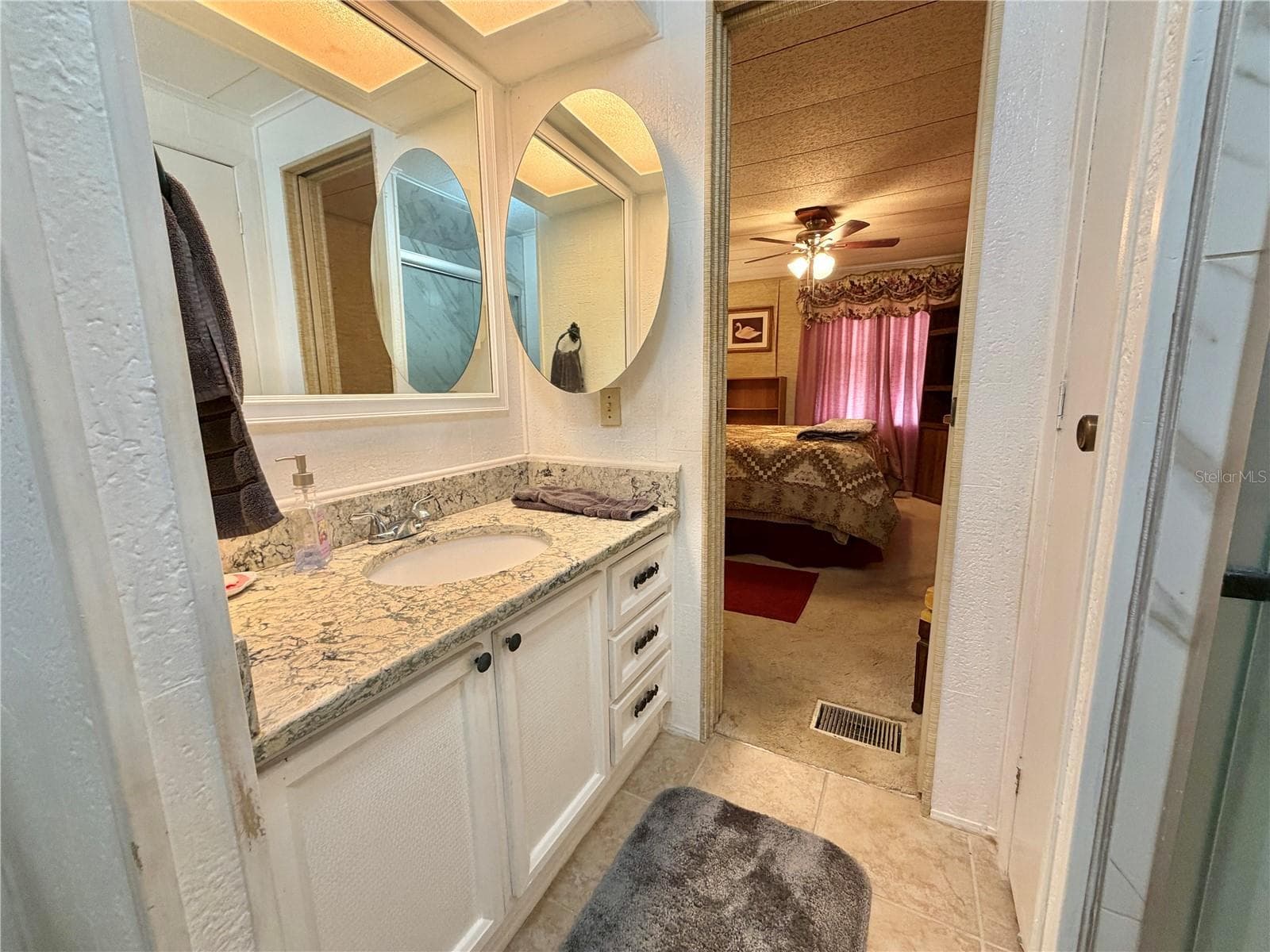 Manufactured Home at 100 MARIGOLD ST, LEESBURG, photo 47 of 67
