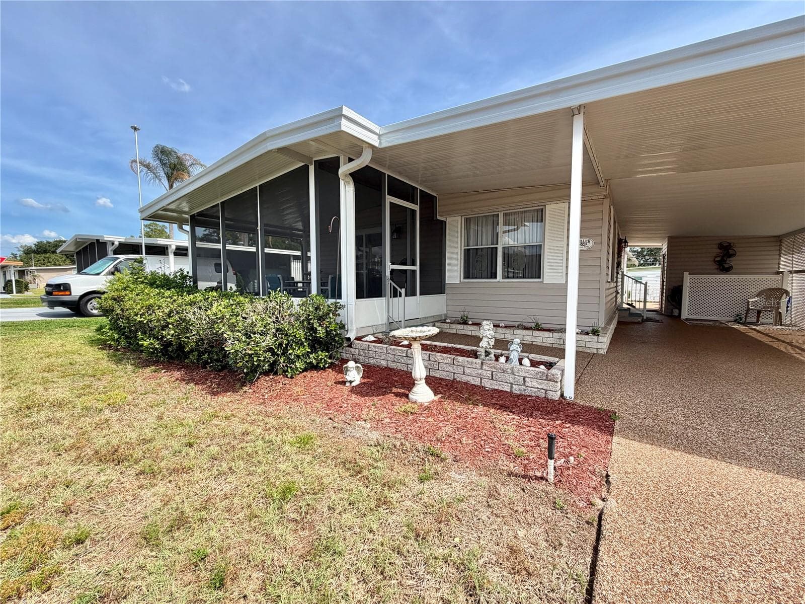 Manufactured Home at 100 MARIGOLD ST, LEESBURG, photo 62 of 67