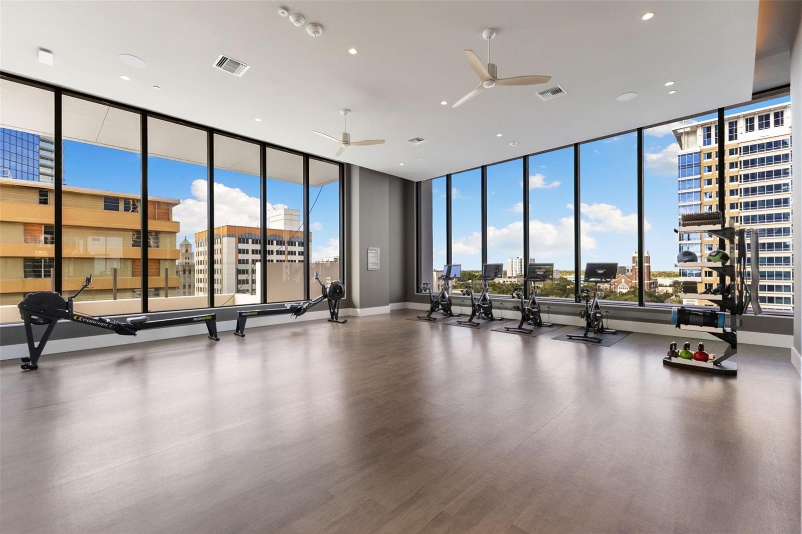 Condominium at 275 1ST AVE S #2308, ST PETERSBURG, photo 32 of 48