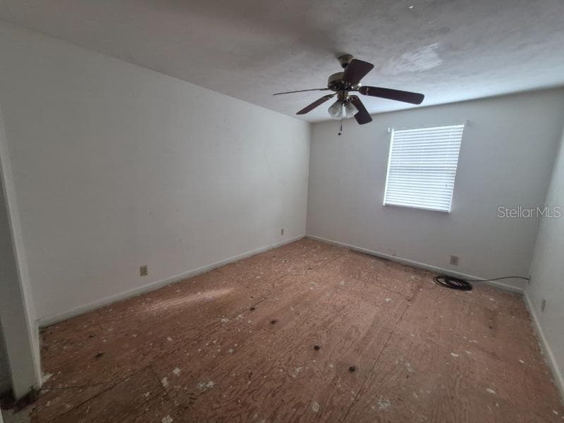 Single Family Residence at 1702 KETCH PL, BRANDON, photo 12 of 14