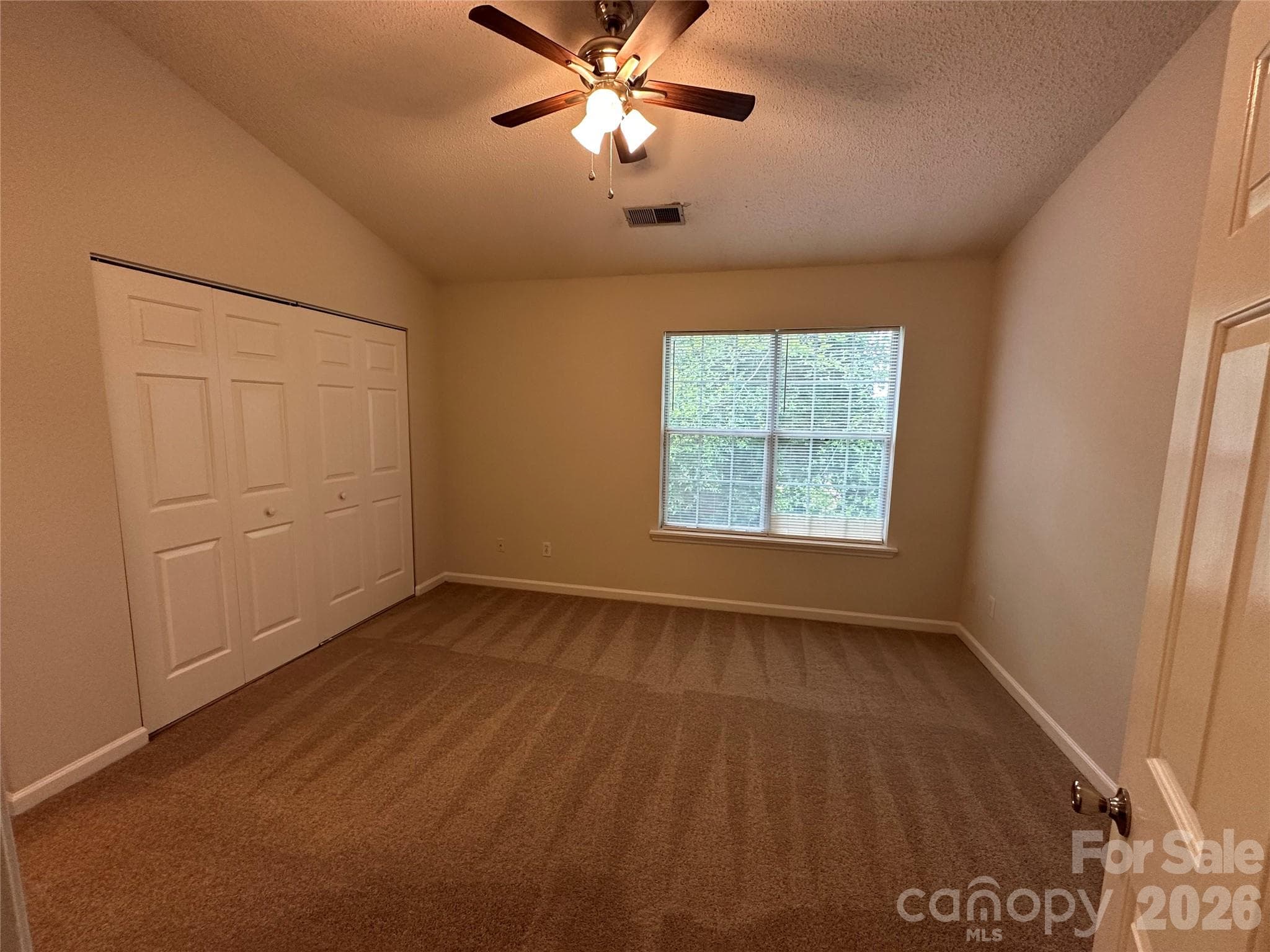 Condominium at 6311 Windsor Gate Lane, Charlotte, photo 4 of 29