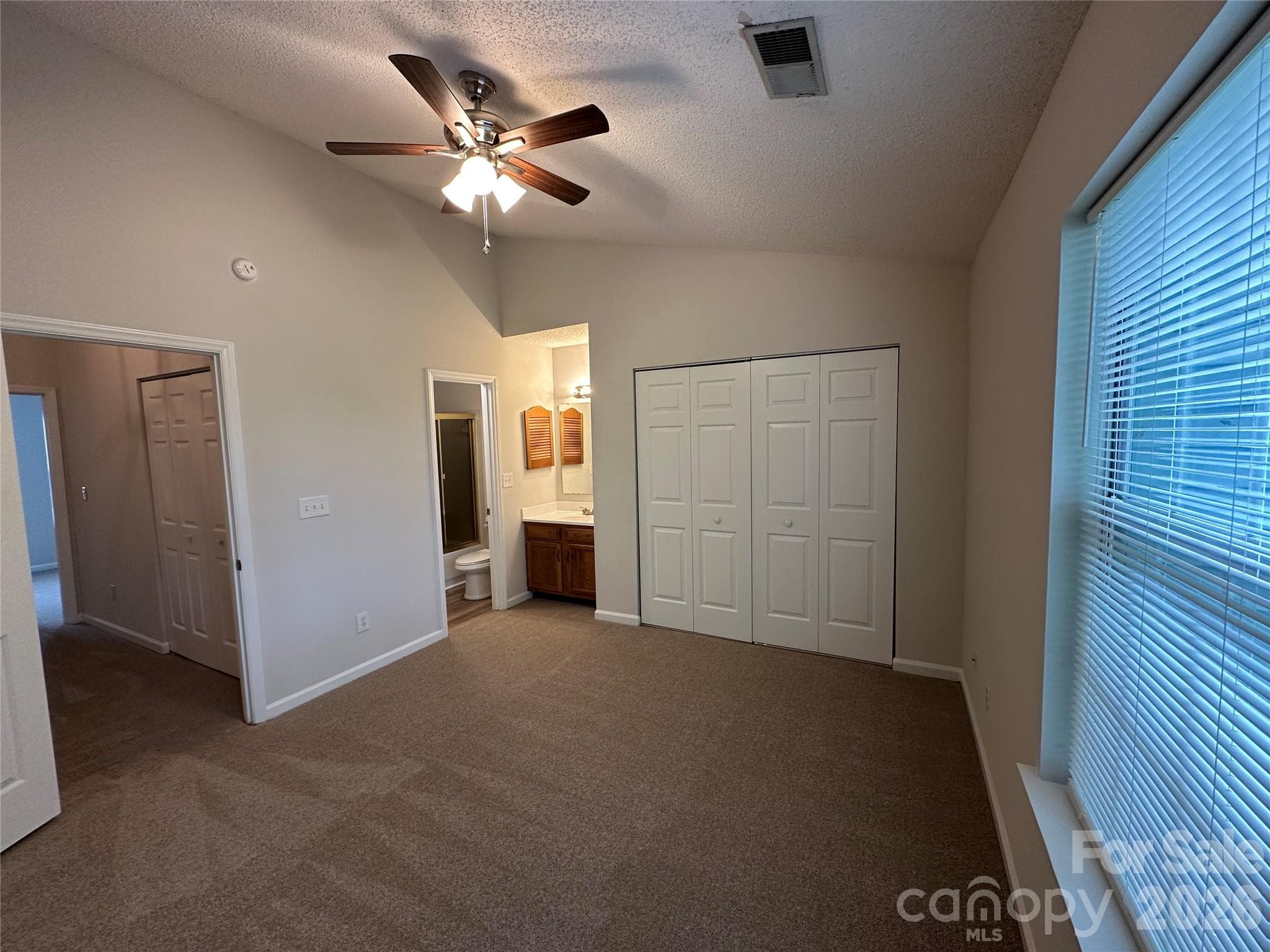 Condominium at 6311 Windsor Gate Lane, Charlotte, photo 5 of 29