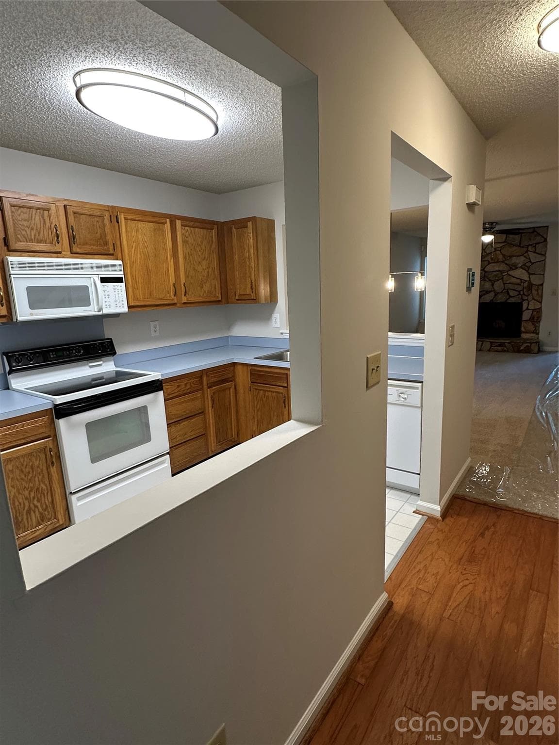 Condominium at 6311 Windsor Gate Lane, Charlotte, photo 7 of 29