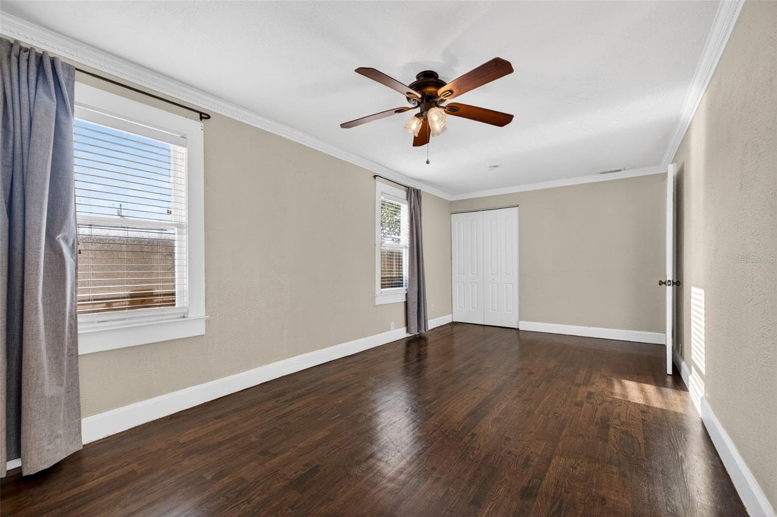 Single Family Residence at 2419 DARTMOUTH AVE N, ST PETERSBURG, photo 16 of 29