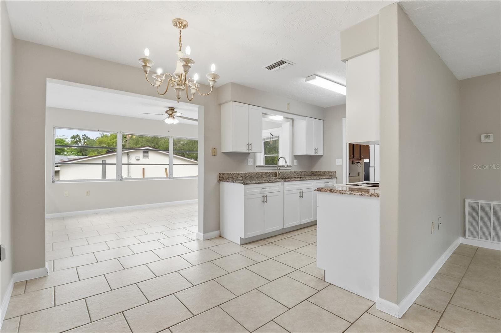 Single Family Residence at 38 REGINA BLVD, BEVERLY HILLS, photo 16 of 46