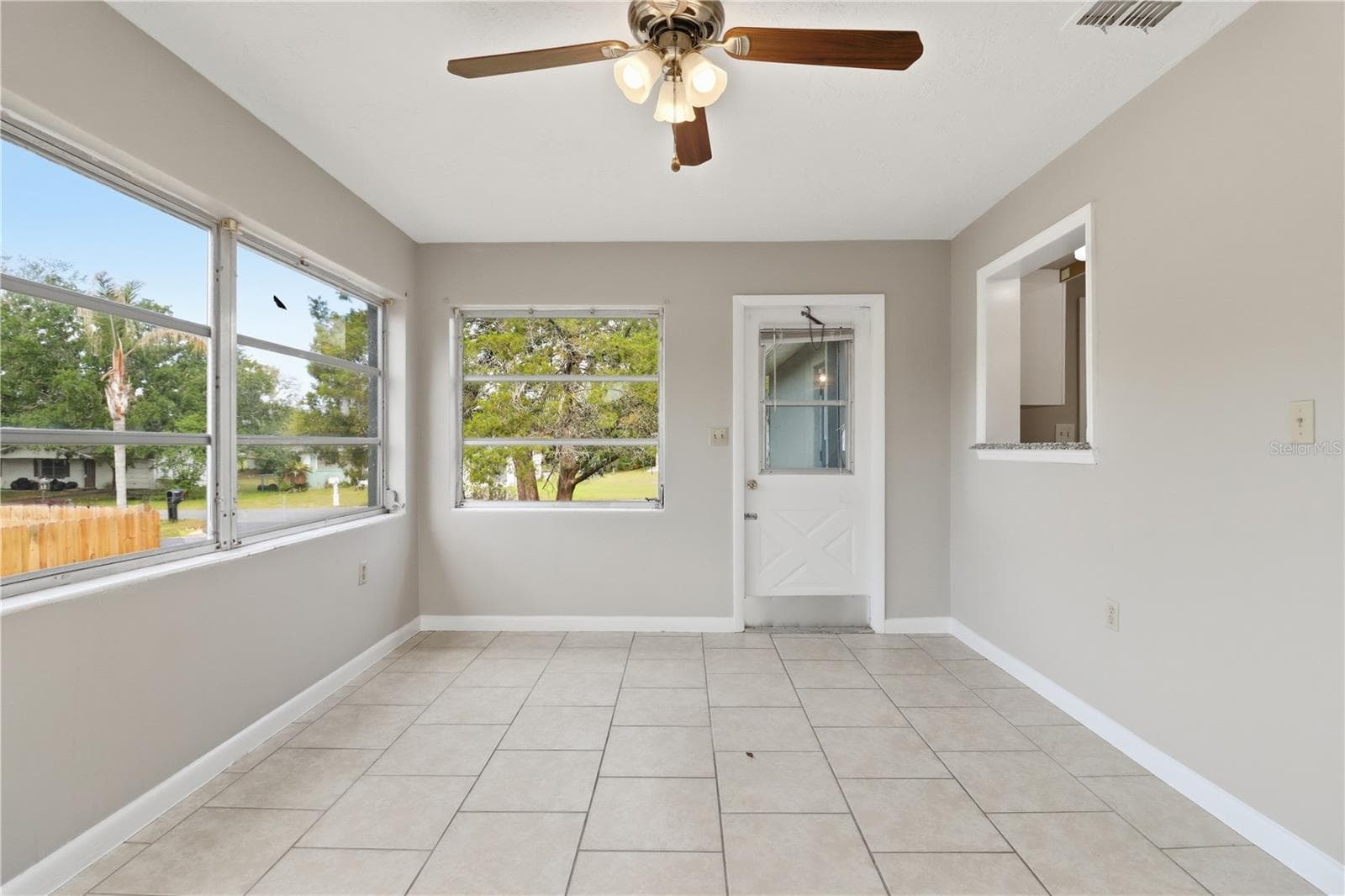 Single Family Residence at 38 REGINA BLVD, BEVERLY HILLS, photo 25 of 46