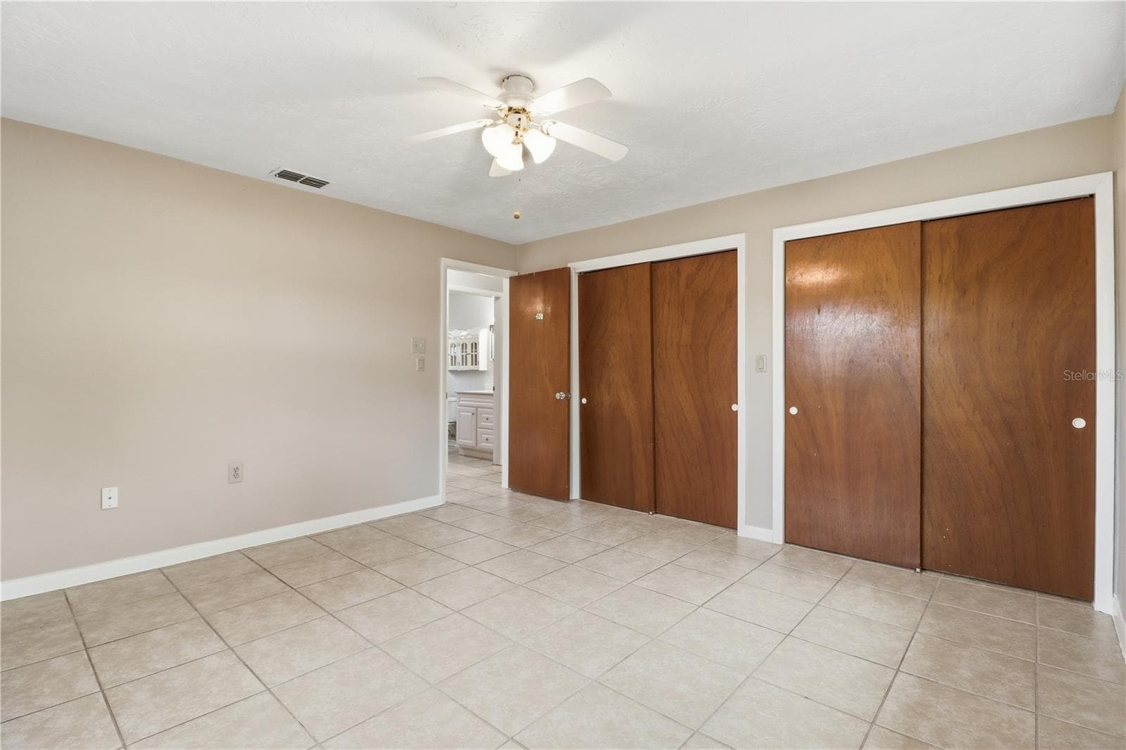 Single Family Residence at 38 REGINA BLVD, BEVERLY HILLS, photo 32 of 46