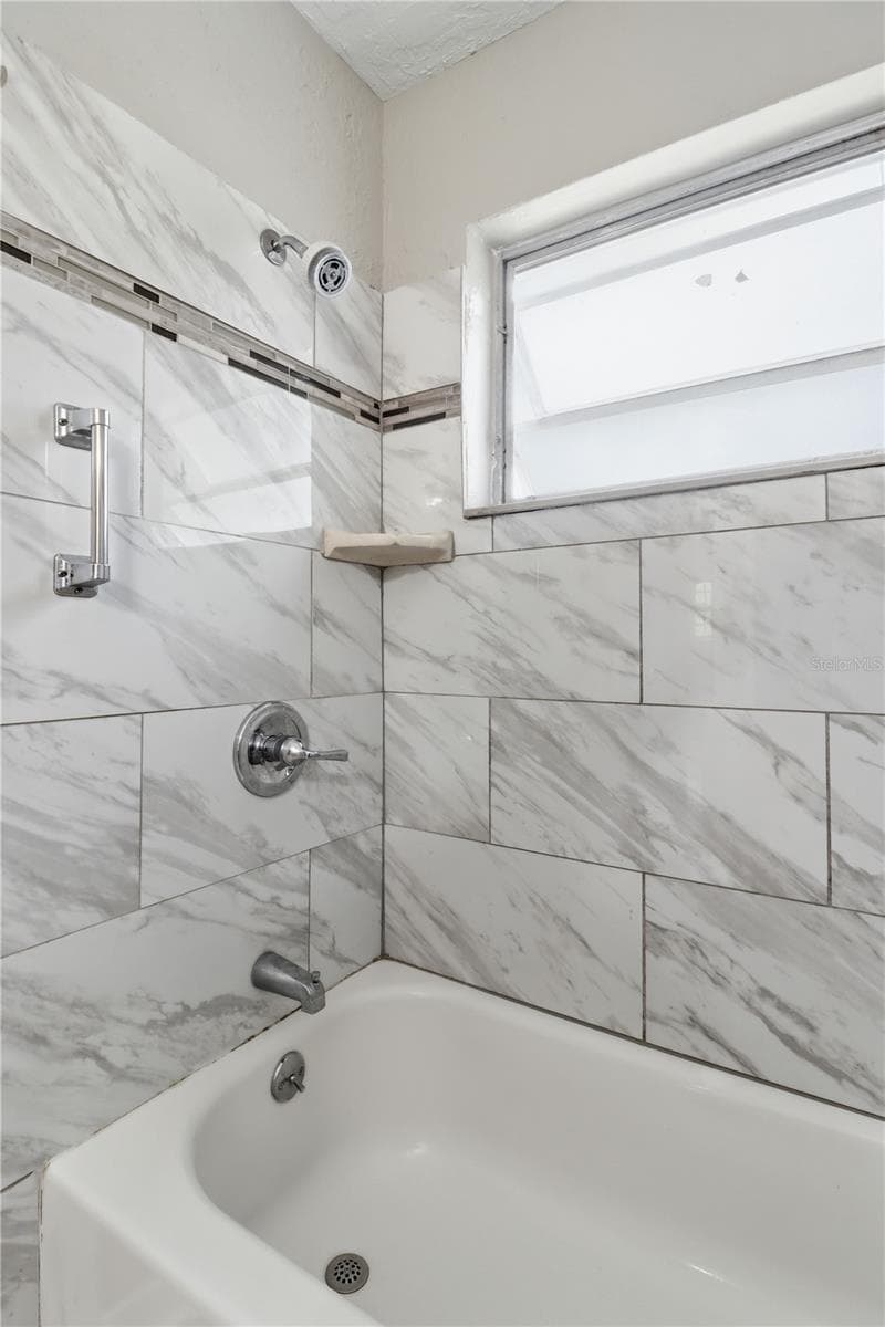 Single Family Residence at 38 REGINA BLVD, BEVERLY HILLS, photo 34 of 46