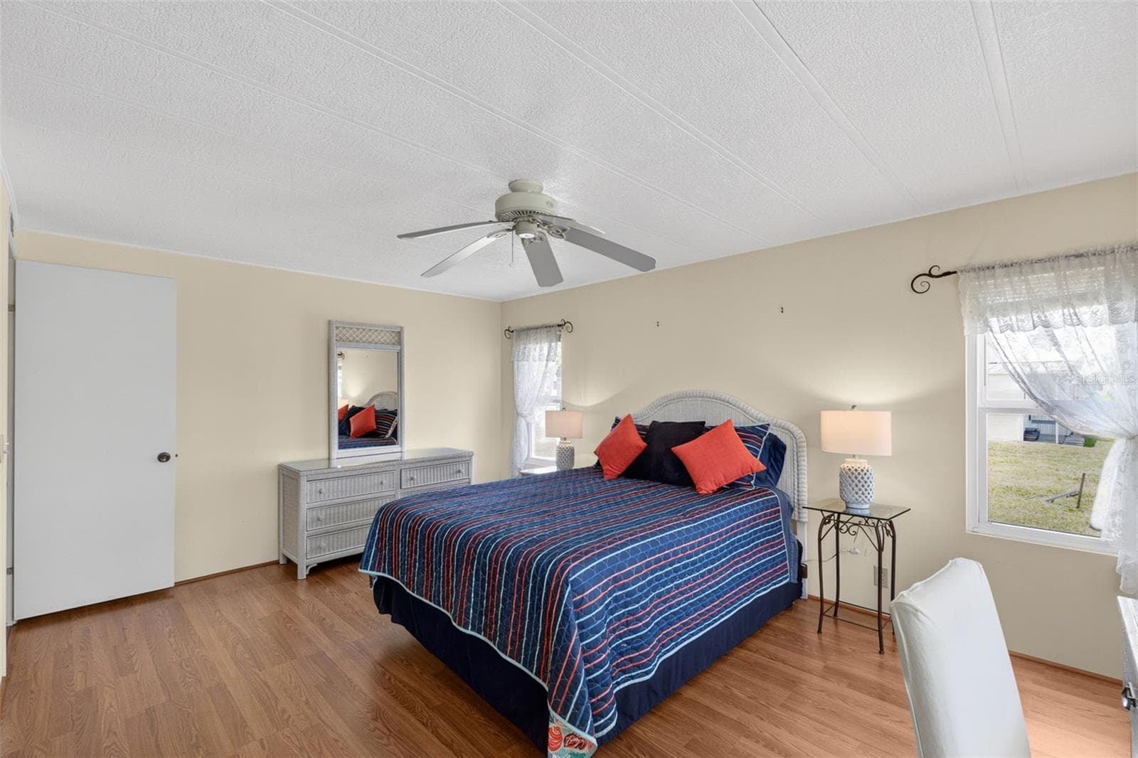 Manufactured Home at 322 ROBALO, NORTH PORT, photo 12 of 30