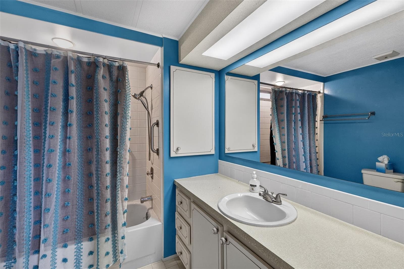 Manufactured Home at 322 ROBALO, NORTH PORT, photo 19 of 30