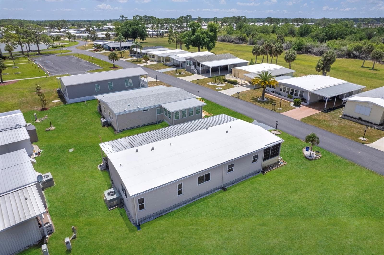 Manufactured Home at 322 ROBALO, NORTH PORT, photo 22 of 30