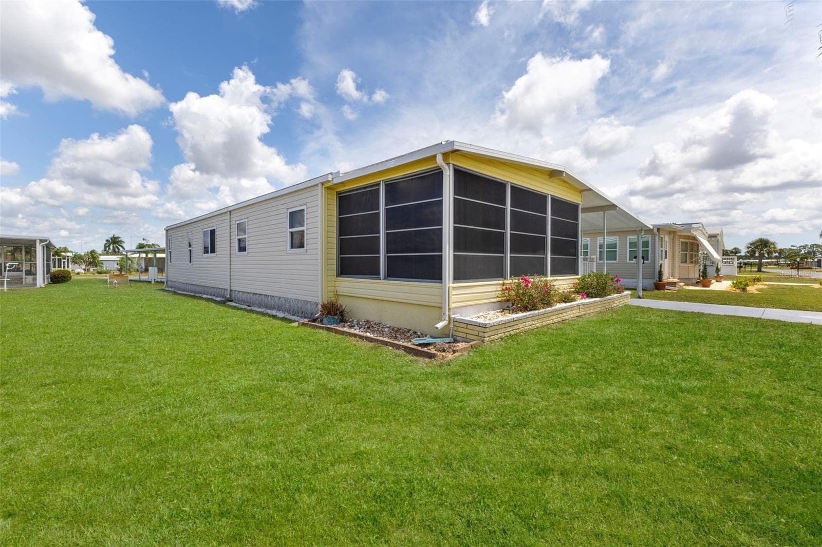 Manufactured Home at 322 ROBALO, NORTH PORT, photo 28 of 30