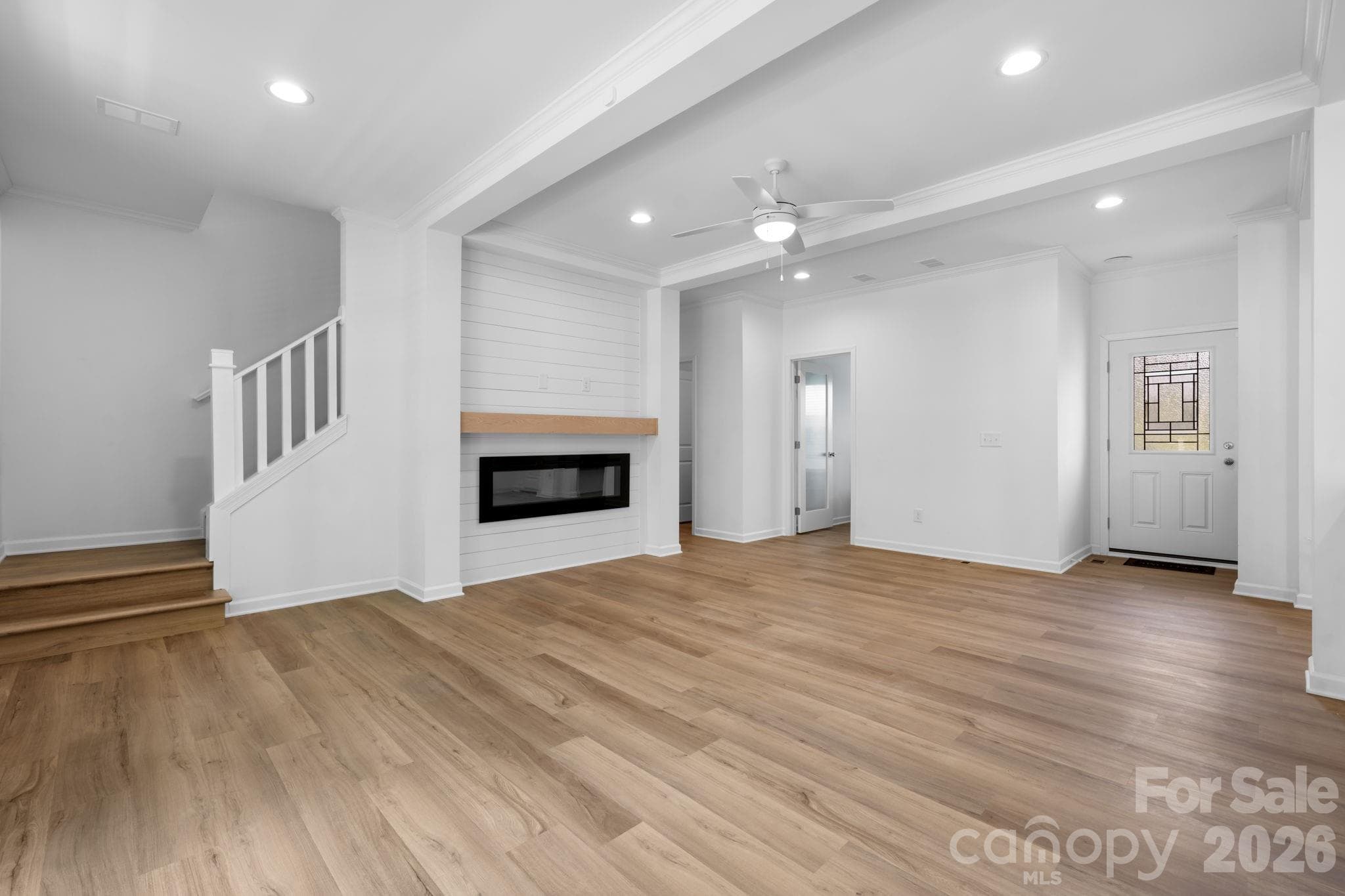 Single Family Residence at 7006 Waterfront Place, Granite Falls, photo 2 of 45