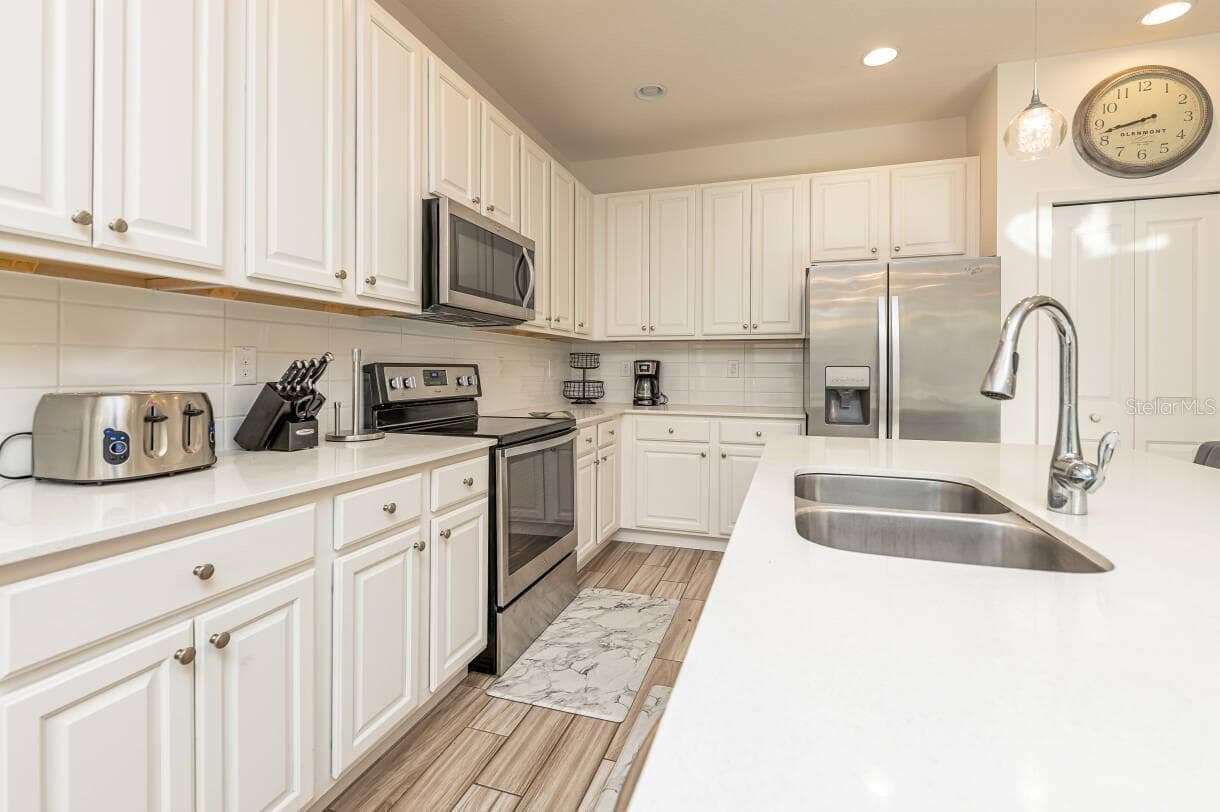 Single Family Residence at 2678 CALISTOGA AVE, KISSIMMEE, photo 4 of 50