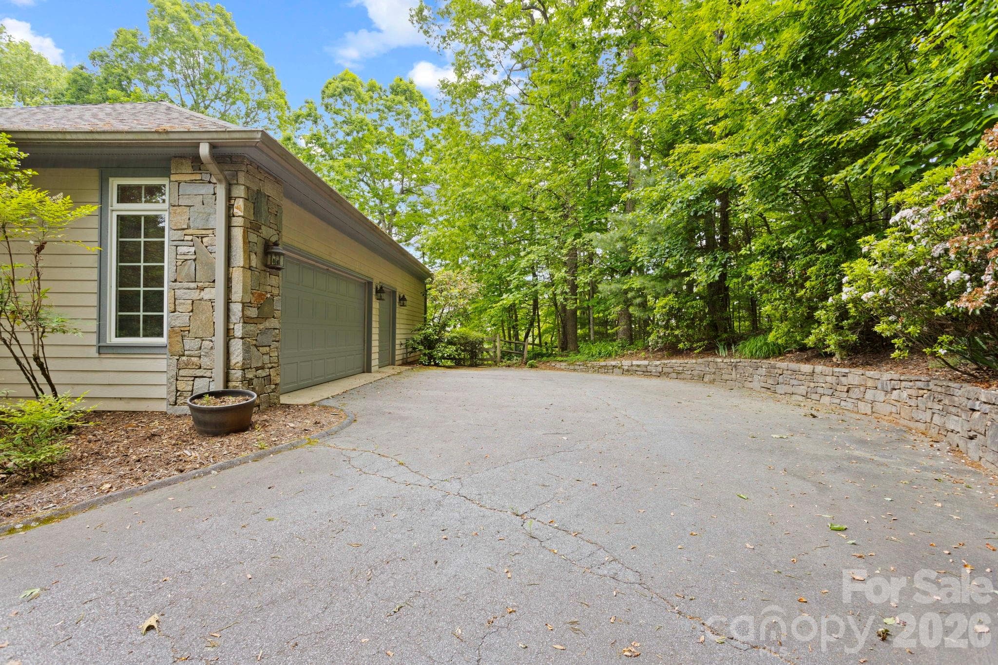 Single Family Residence at 132 Berry Creek Drive, Flat Rock, photo 48 of 48