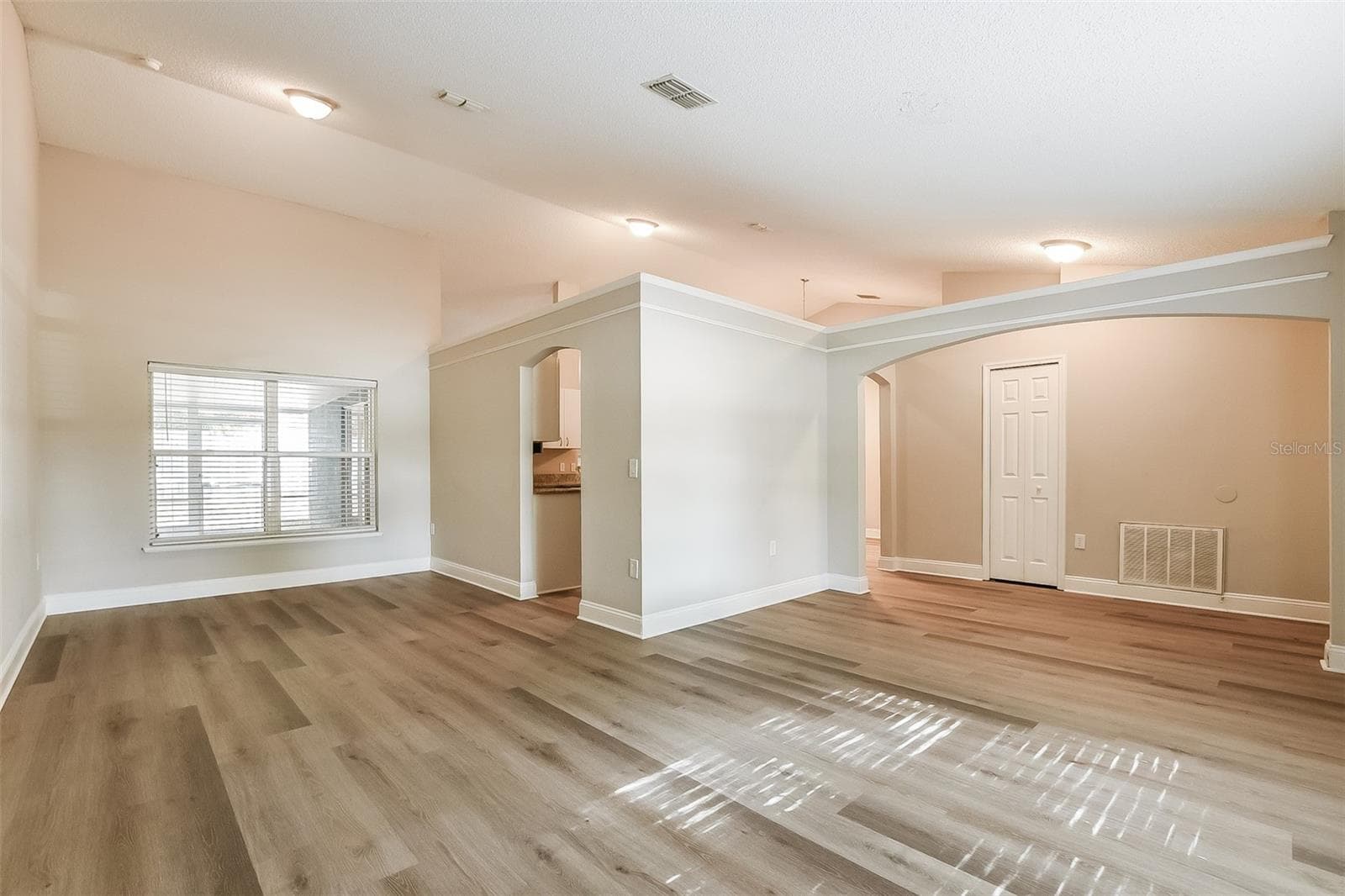 Single Family Residence at 2823 ARBOUR TRAIL CT, DELTONA, photo 2 of 21