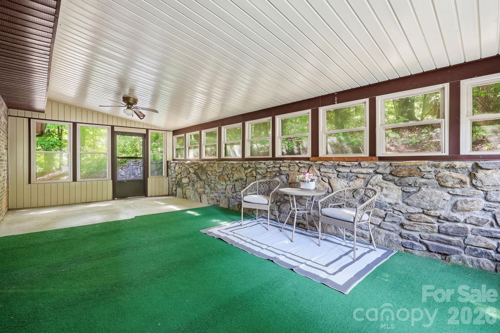 3 season room-huge! - 1 Mountain Heritage Place, Candler