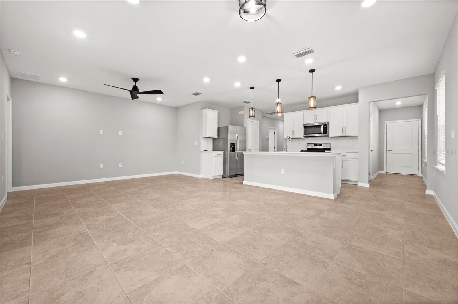 Single Family Residence at 44201 KELLY DR, PUNTA GORDA, photo 10 of 57