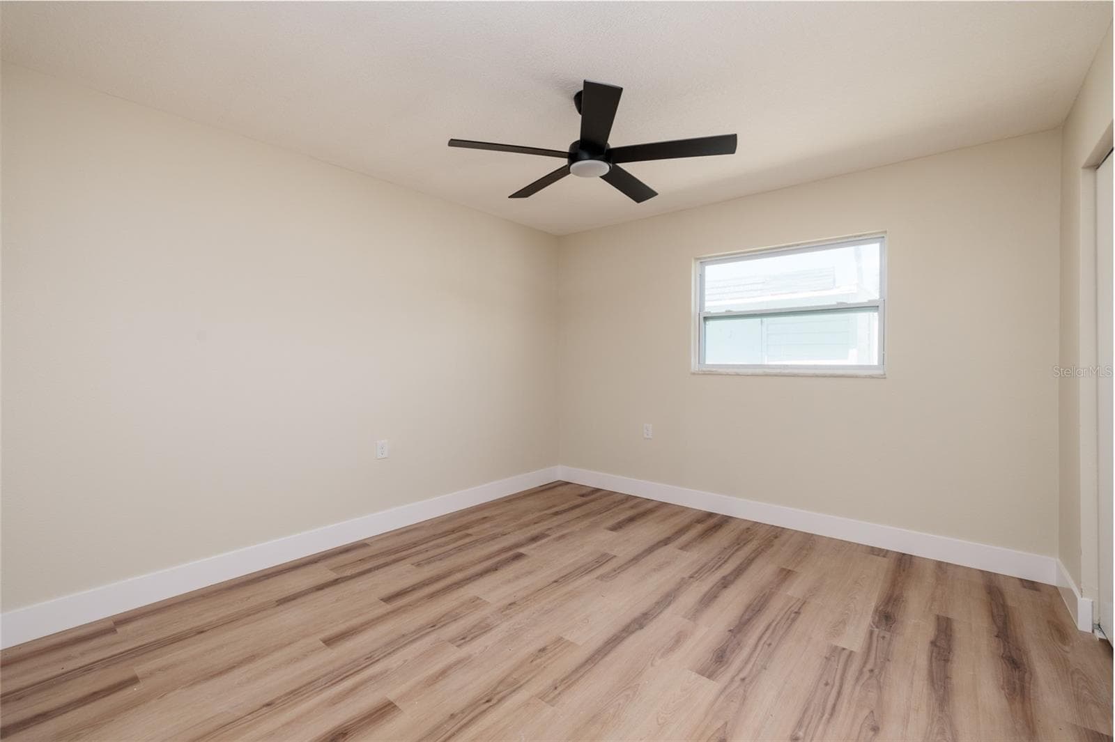 Condominium at 10 164TH AVE #1, REDINGTON BEACH, photo 18 of 38