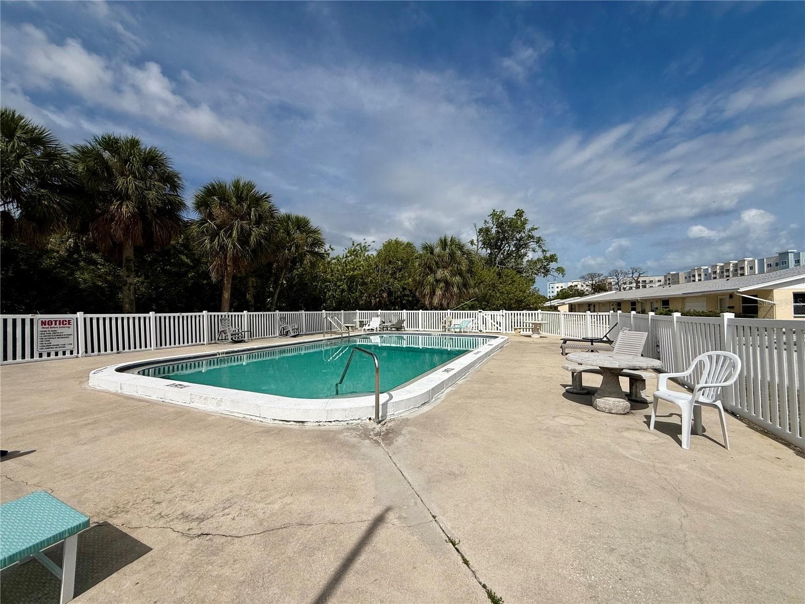 Community pool - 4926 FILNER ST, NEW PORT RICHEY
